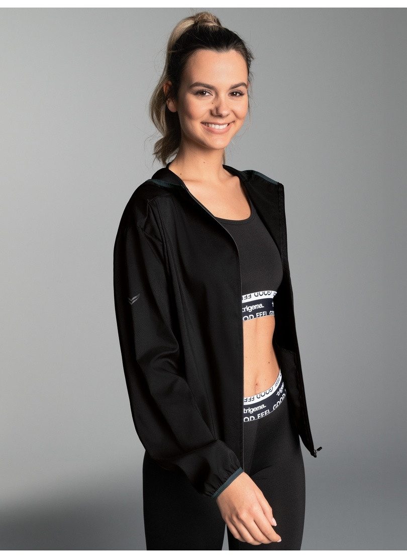 Trigema Sweatjacke TRIGEMA Dünne Kapuzenjacke mit praktischen Taschen (1-tlg)