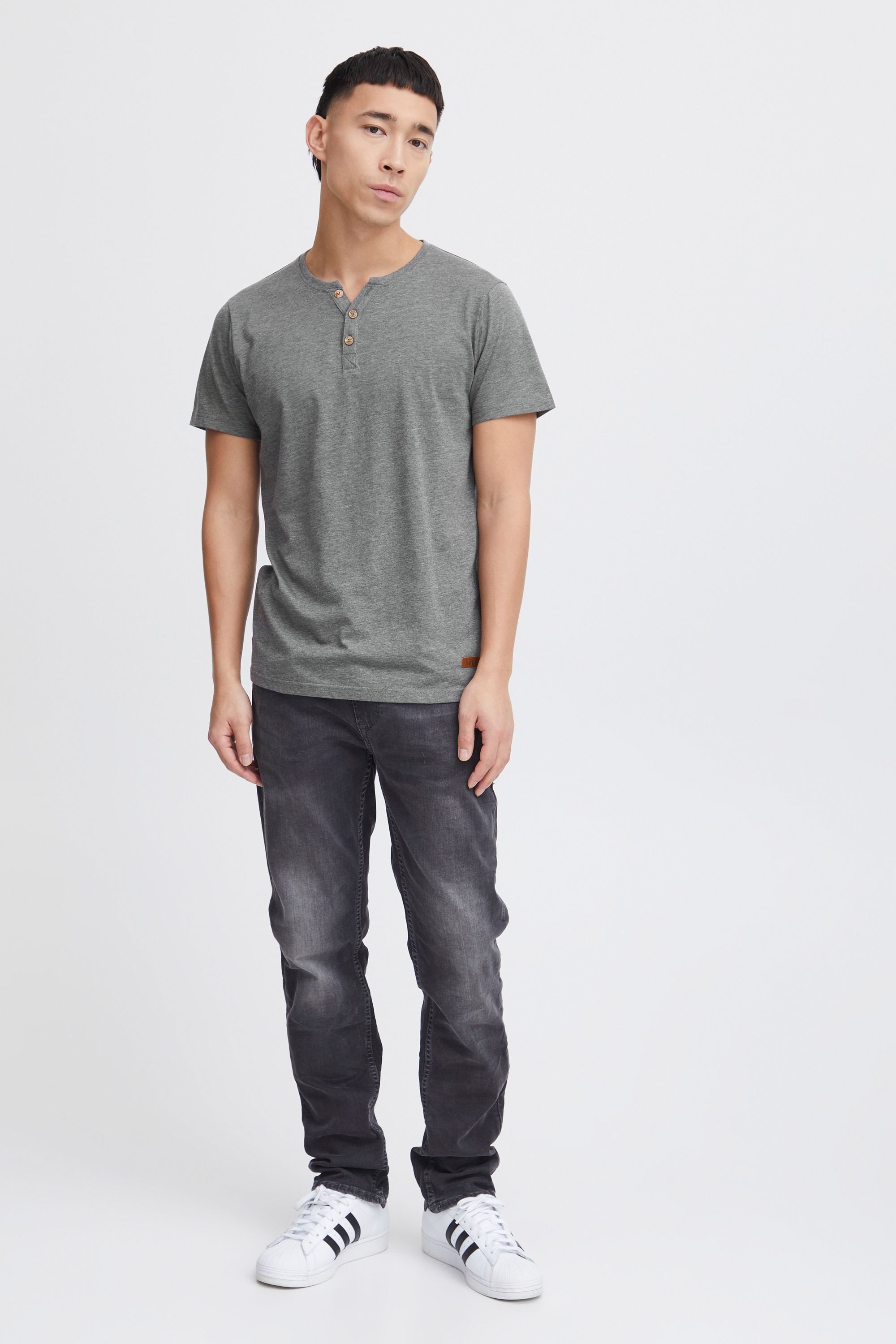 !Solid Rundhalsshirt SDVolker Kurzarmshirt mit Knopfleiste günstig online kaufen