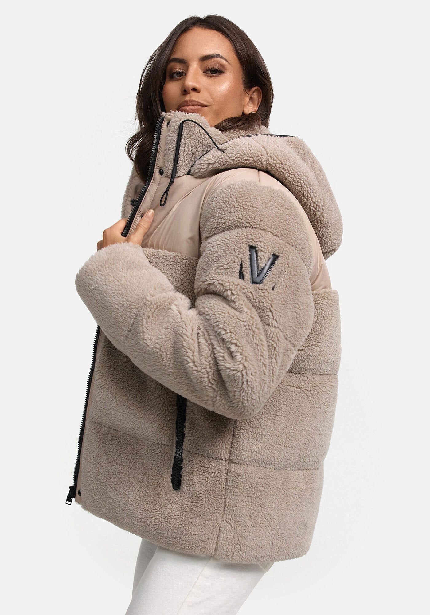 Winterjacke Kaguraa