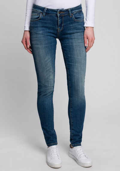 LTB Skinny-fit-Jeans »NICOLE« mit langem, extra engem Beinverlauf in normal hoher Leibhöhe und mit Stretch-Anteil