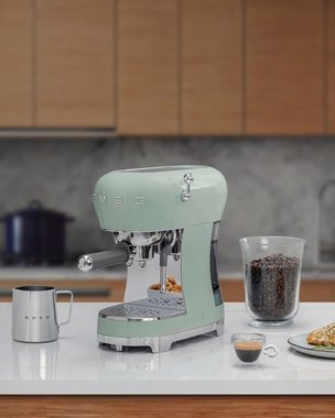 Smeg Espressomaschine ECF02PGEU