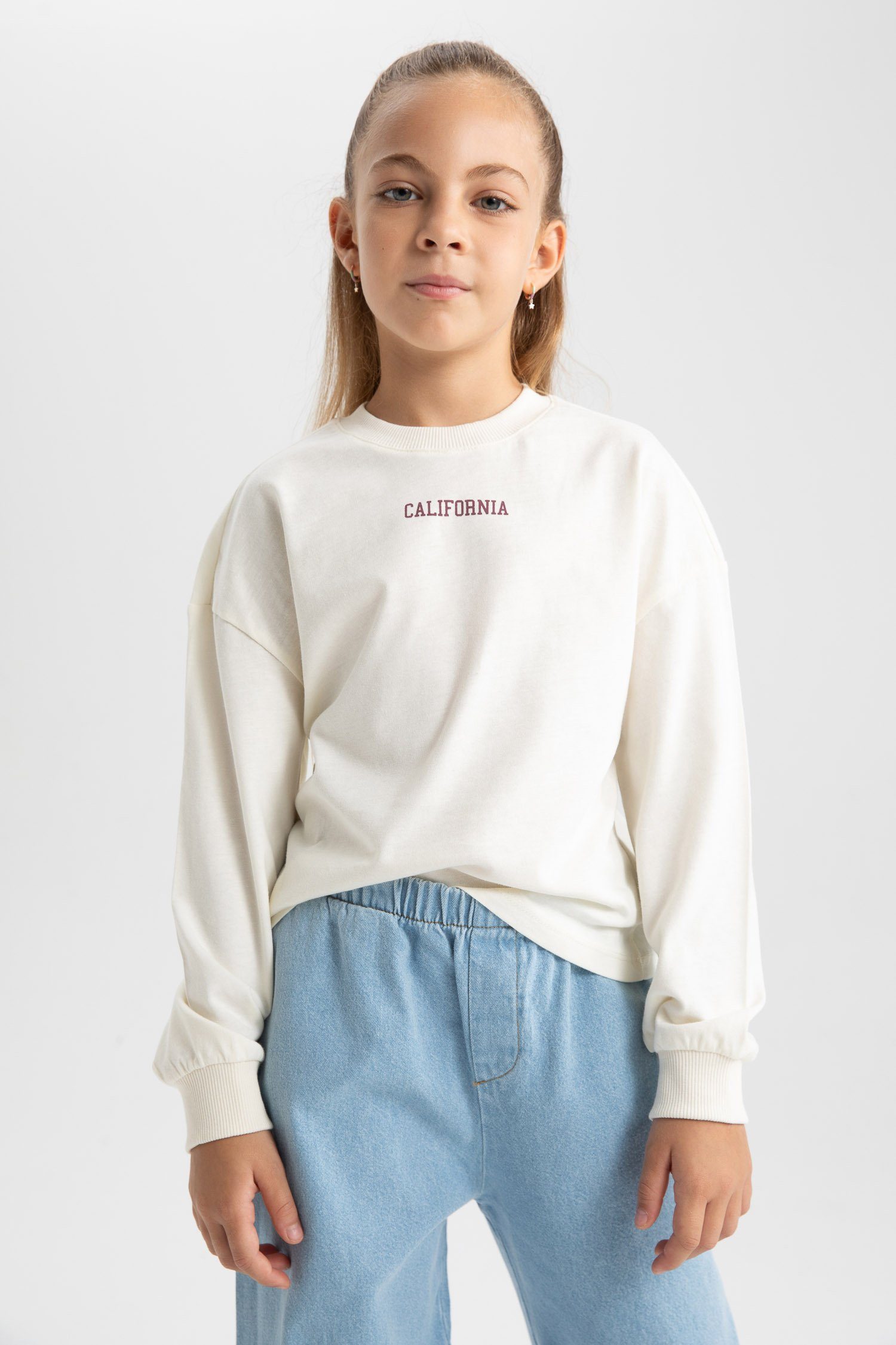 Sweatshirt REGULAR Sweatshirt DeFacto FIT Mädchen