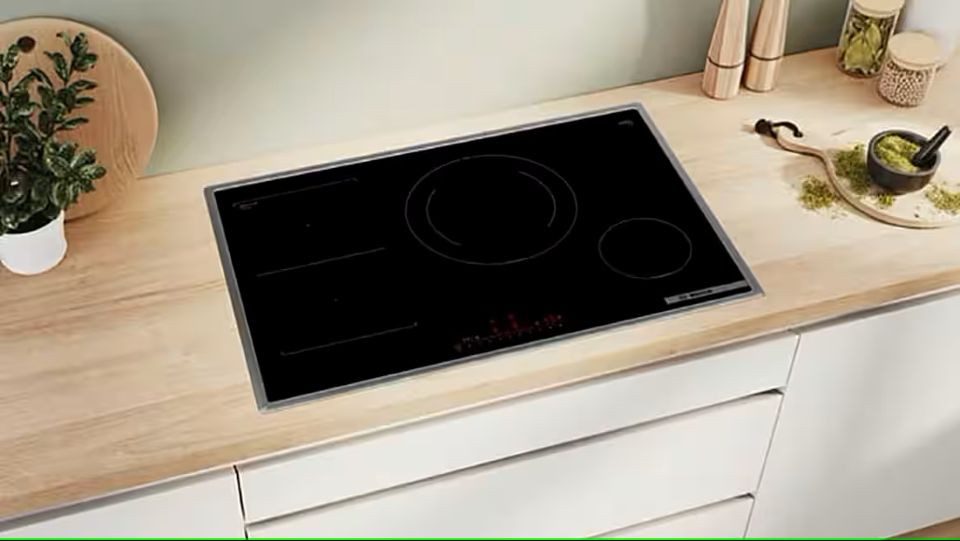 BOSCH Induktions-Kochfeld PVS845HB1E, 80 cm breit, DirectSelect, Combi Zone, Smart Hood Automatic, schwarz