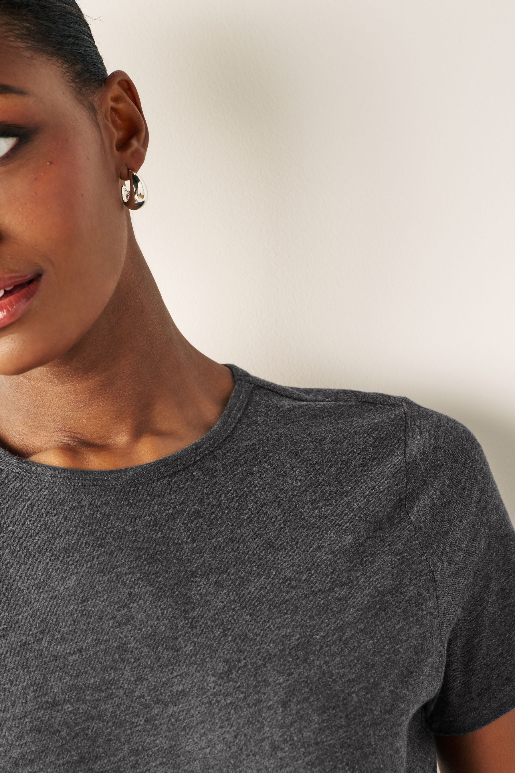 Next T-Shirt Everyday Kurzarm-T-Shirt mit Rundhalsausschnitt (1-tlg)