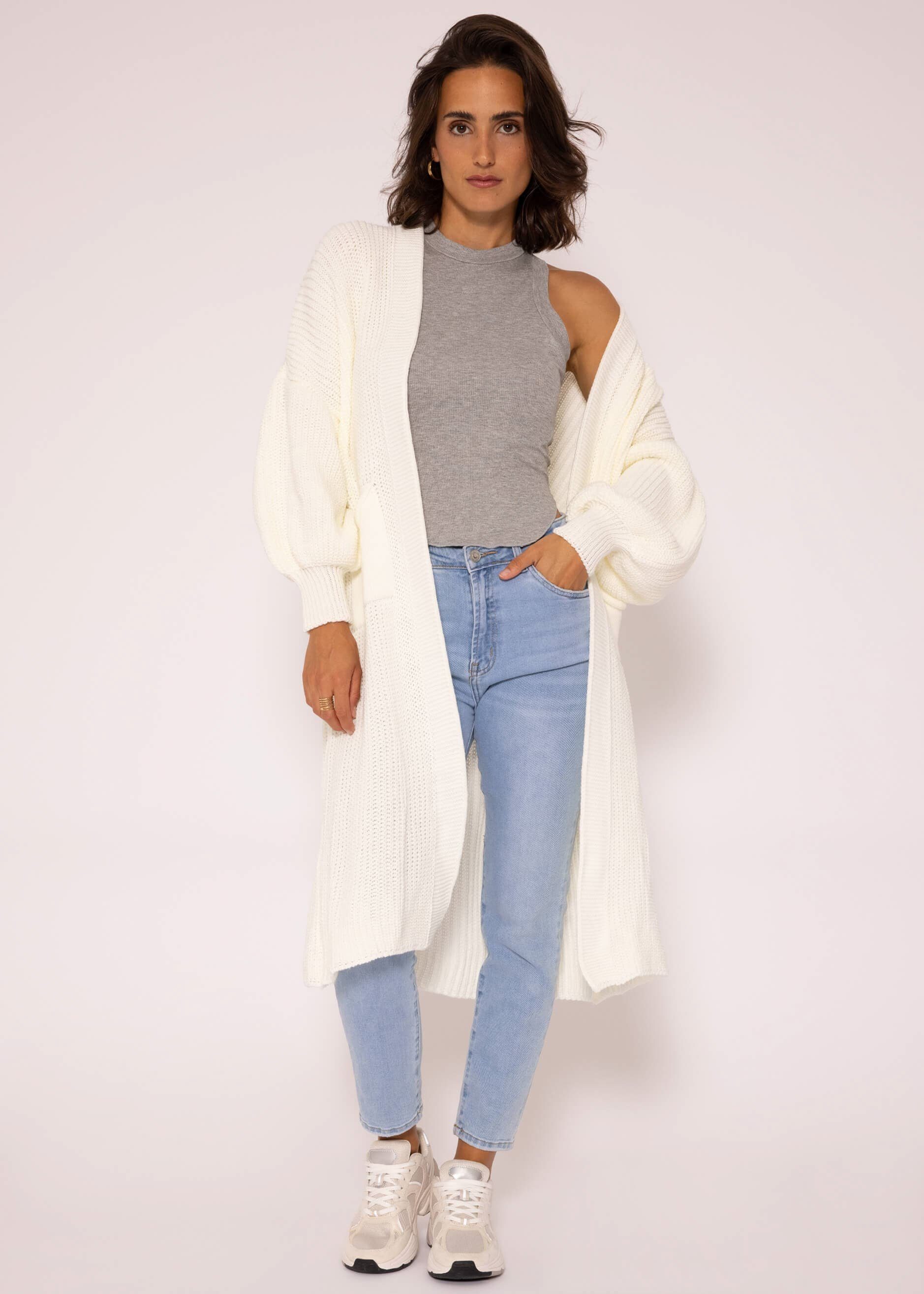 SASSYCLASSY Longstrickjacke Oversize Strickjacke Damen lang Elegant Winter Lässiger Maxi Cardigan aus weichem Grobstrick mit Ballonärmeln