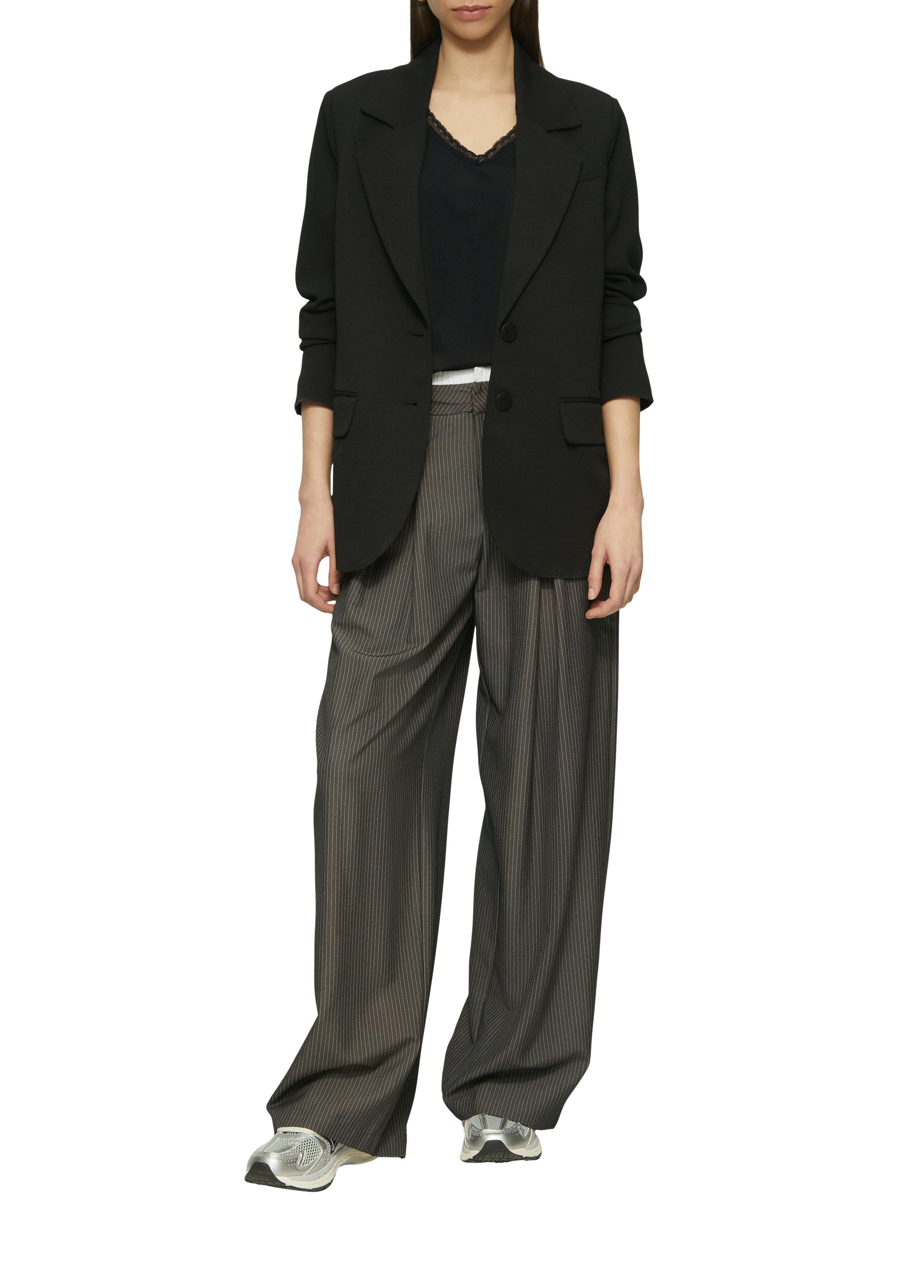 QS T-Shirt mit Spitze am Ausschnitt günstig online kaufen