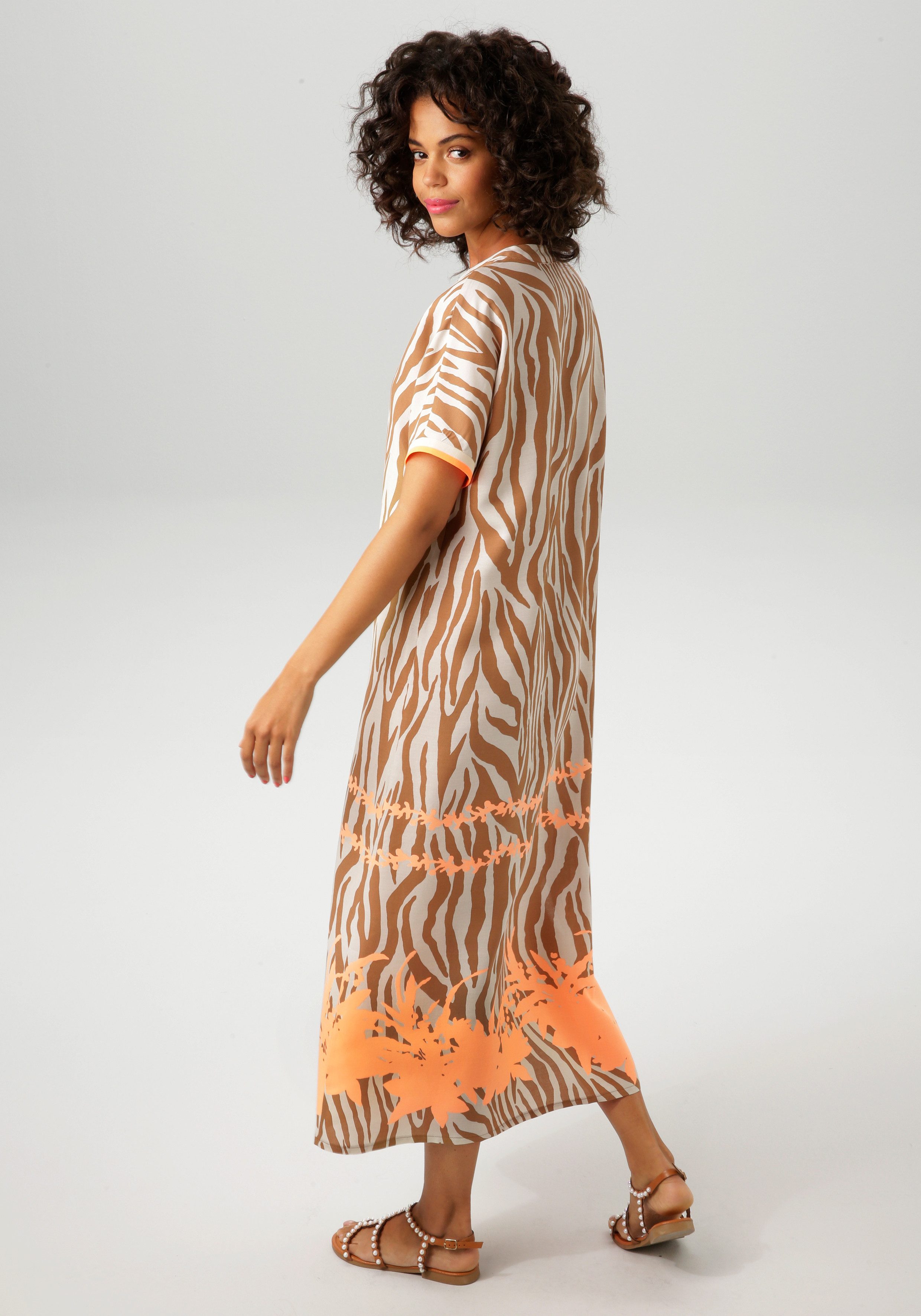 Aniston CASUAL Sommerkleid mit Zebrastreifen und günstig online kaufen