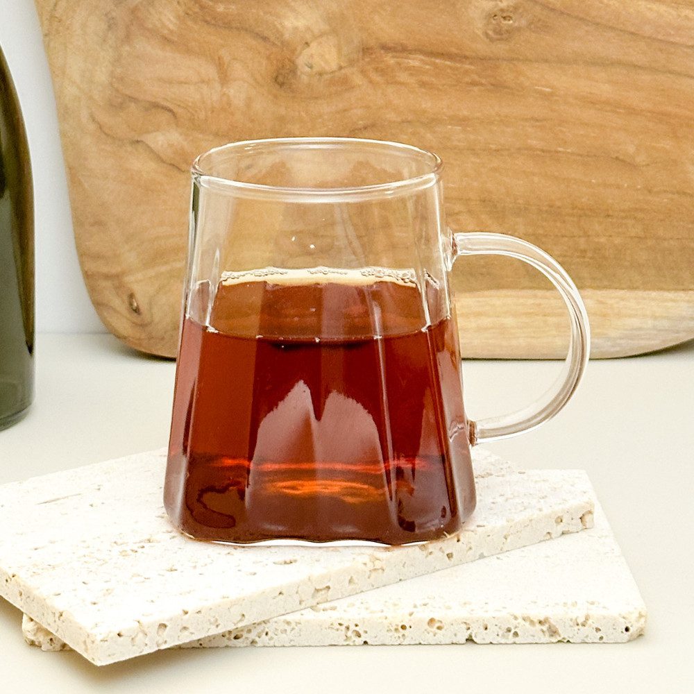 Chef Star Teeglas, Viereckiges Gläser-Set „Ätherisch“ für Tee und Kaffee, 350 ml, 4-tlg., Borosilikatglas, Handgefertigt, Ideal für Tee, Kaffee und andere Lieblingsgetränke.