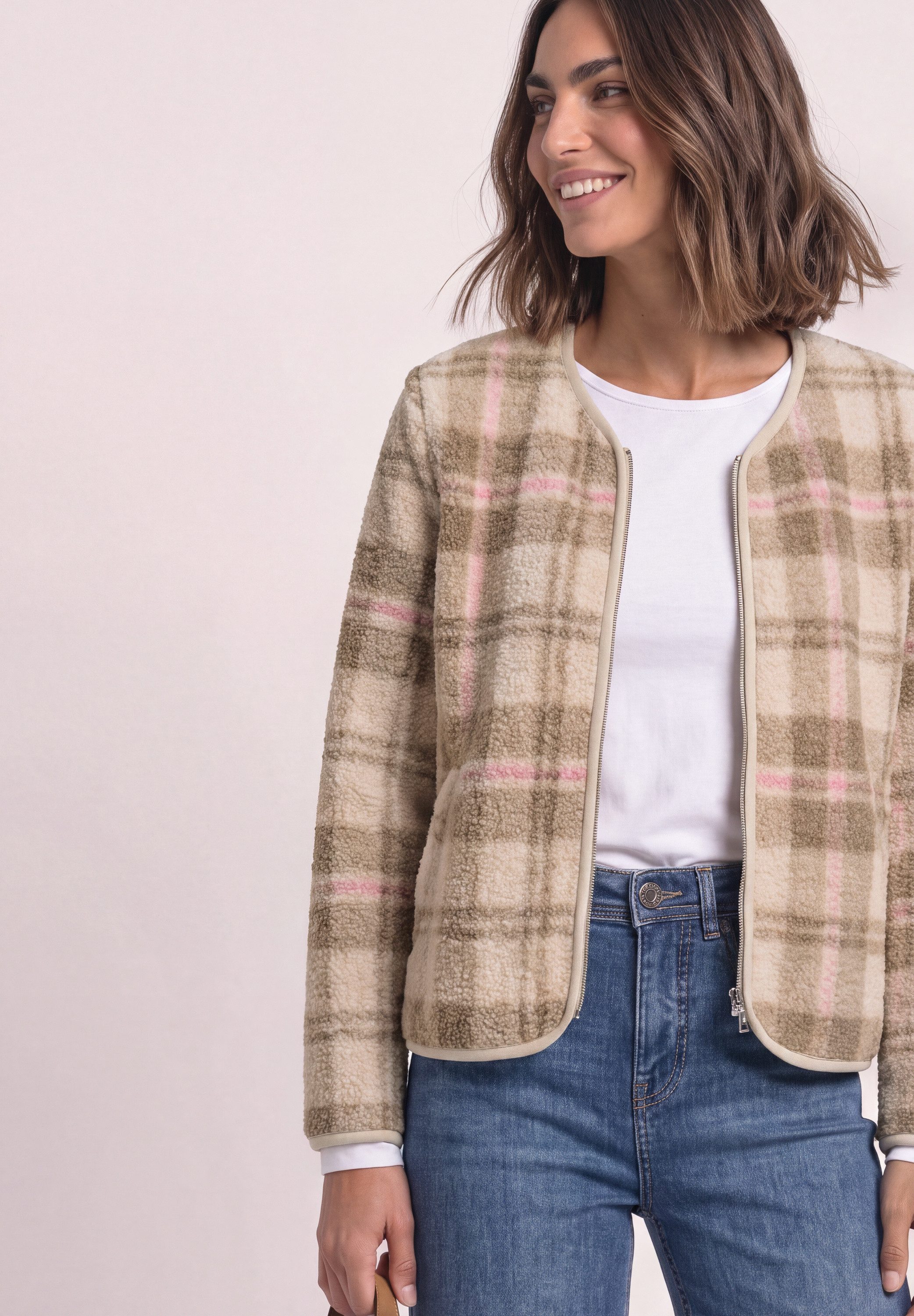 STREET ONE Fellimitatjacke Karo-Style