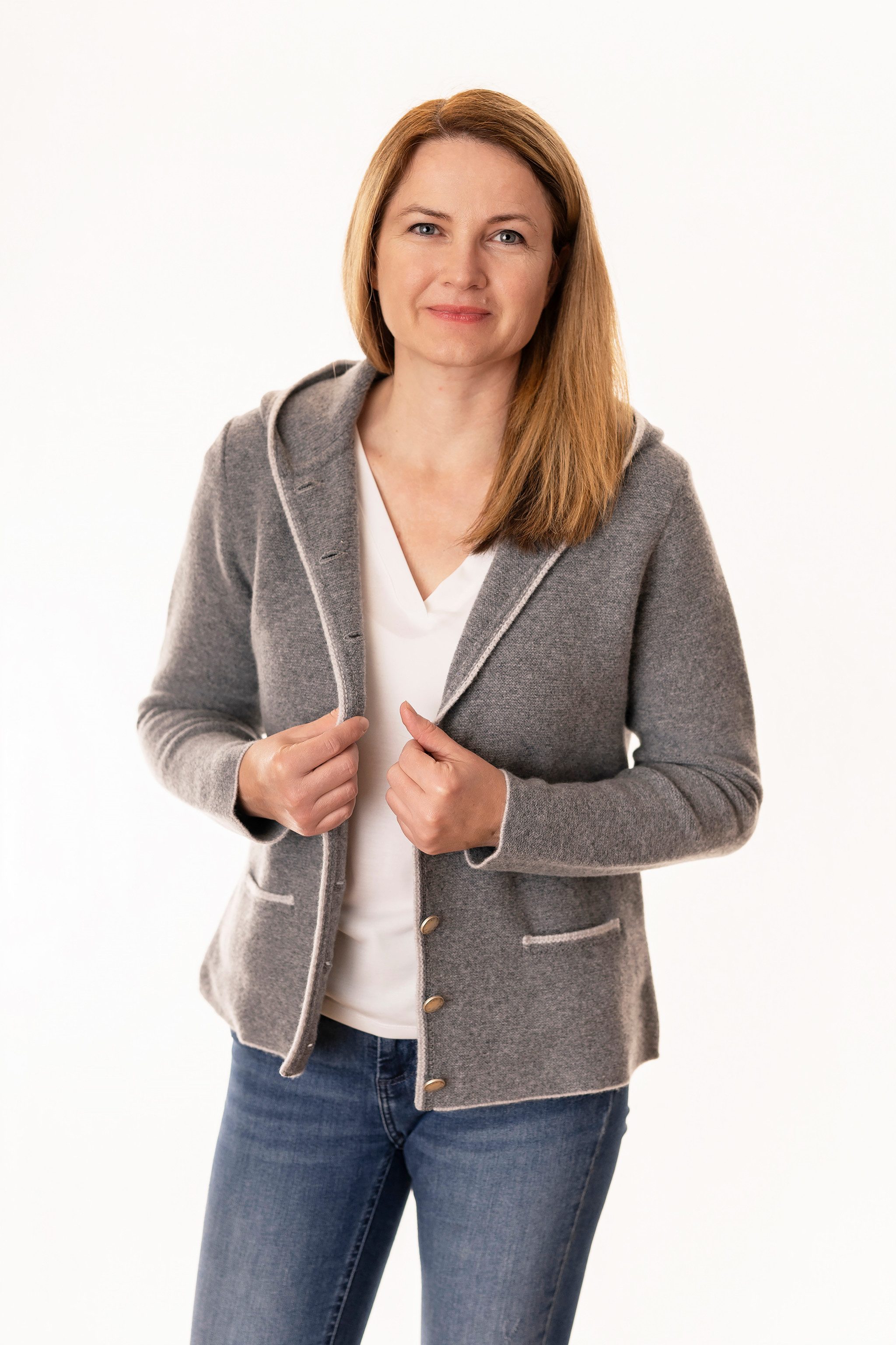 Pezzo D'oro Trachtenstrickjacke Trachtencardigan mit Kapuze aus reiner Meri günstig online kaufen