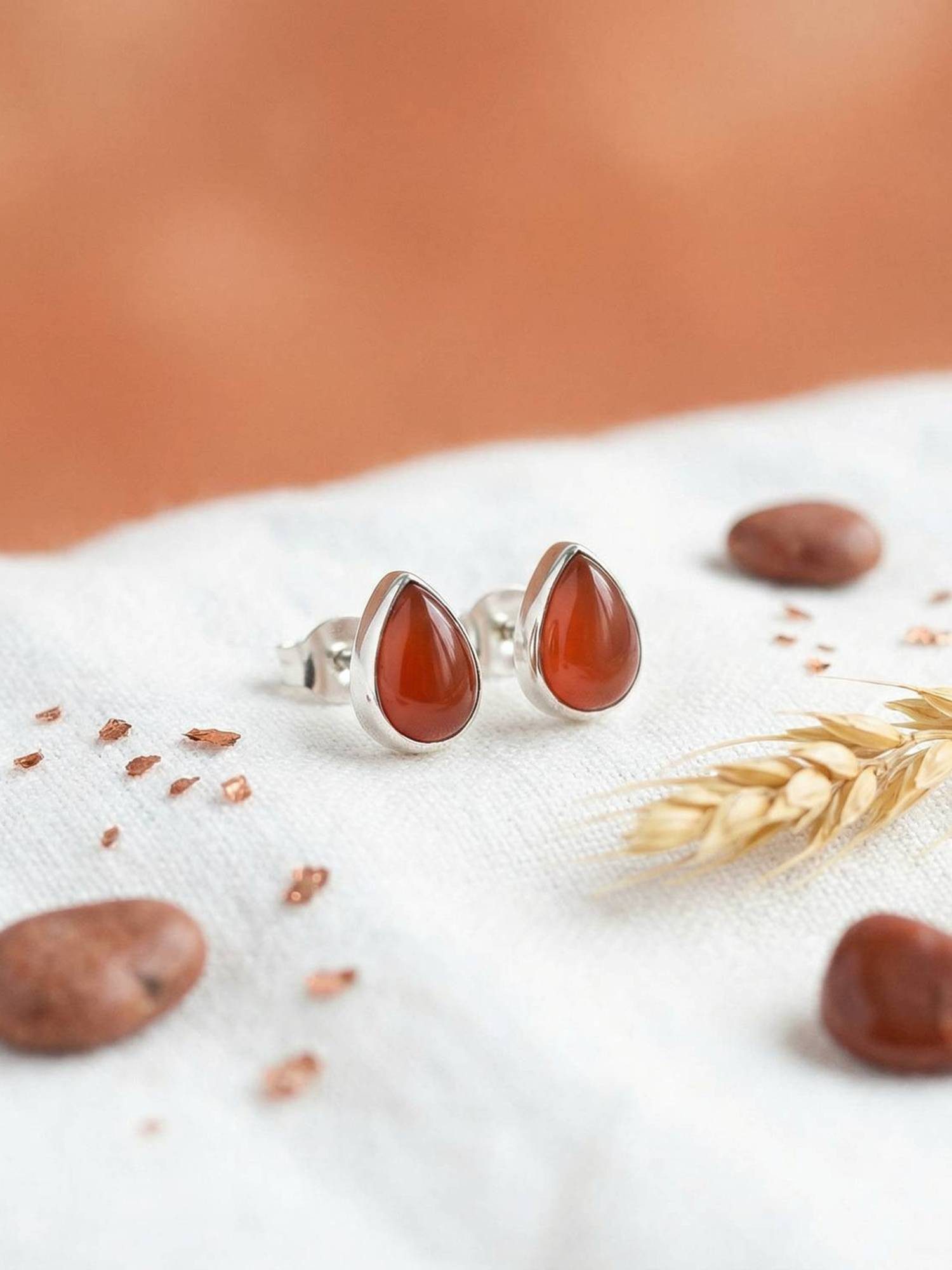 mantraroma Paar Ohrstecker SAMA Tropfen aus 925 Silber mit Karneol (Paar, Paar Ohrringe mit Schmuckbeutel), 925 Sterling Silber Ohrringe für Damen