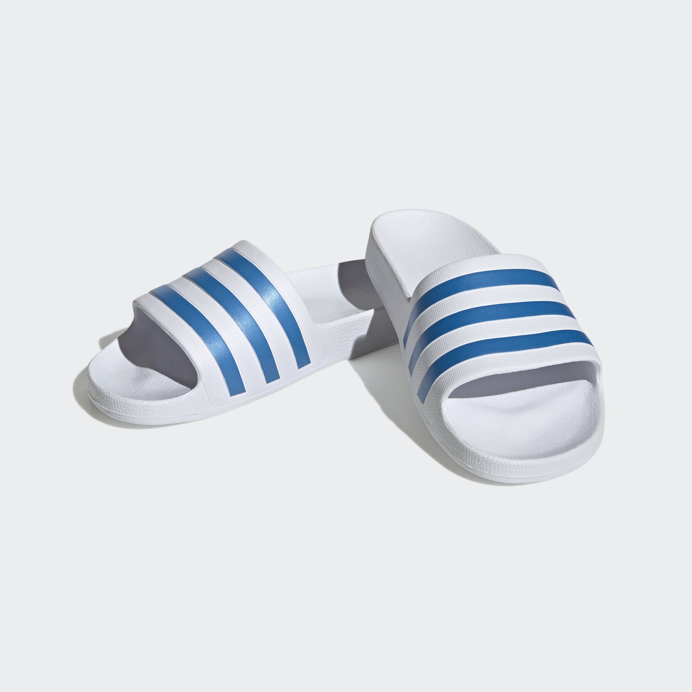 adidas Sportswear Badesandale Cloud White / Blue Fusion Metallic / Cloud White