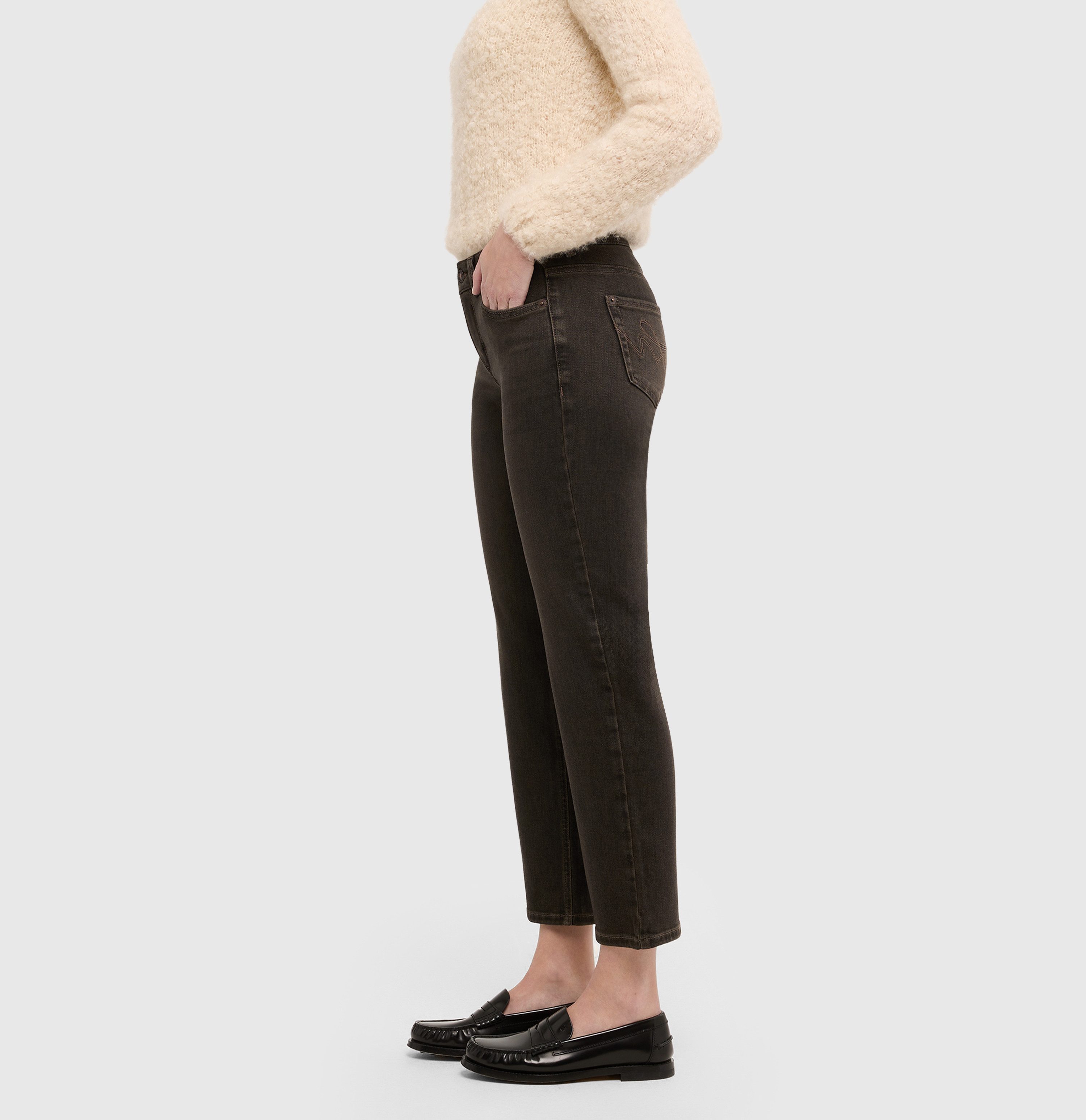 MAC Slim-fit-Jeans CARRIE straight Atmungsaktiver Ganzjahres-Denim