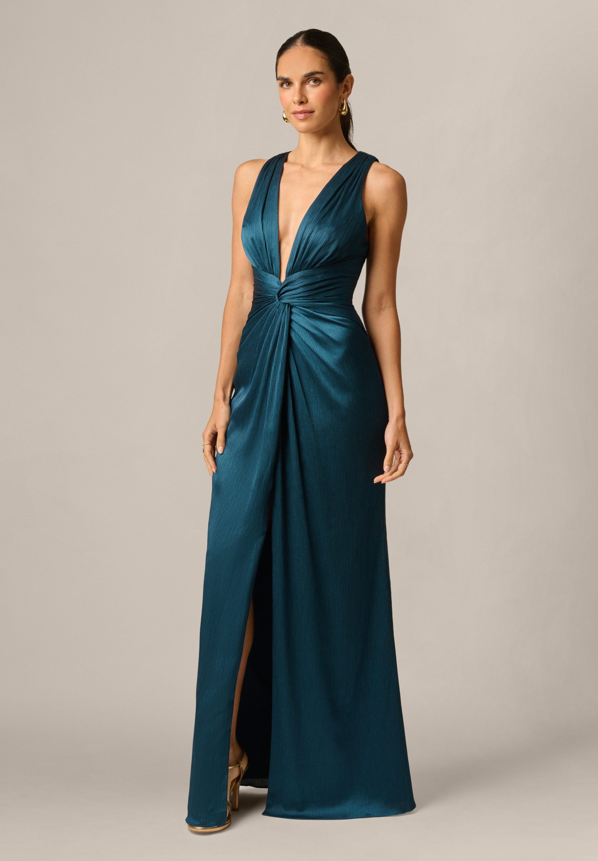 Adrianna Papell Abendkleid Crinkle Satin Long Dress Aufsehenerregendes, ärmelloses Abendkleid aus Satin