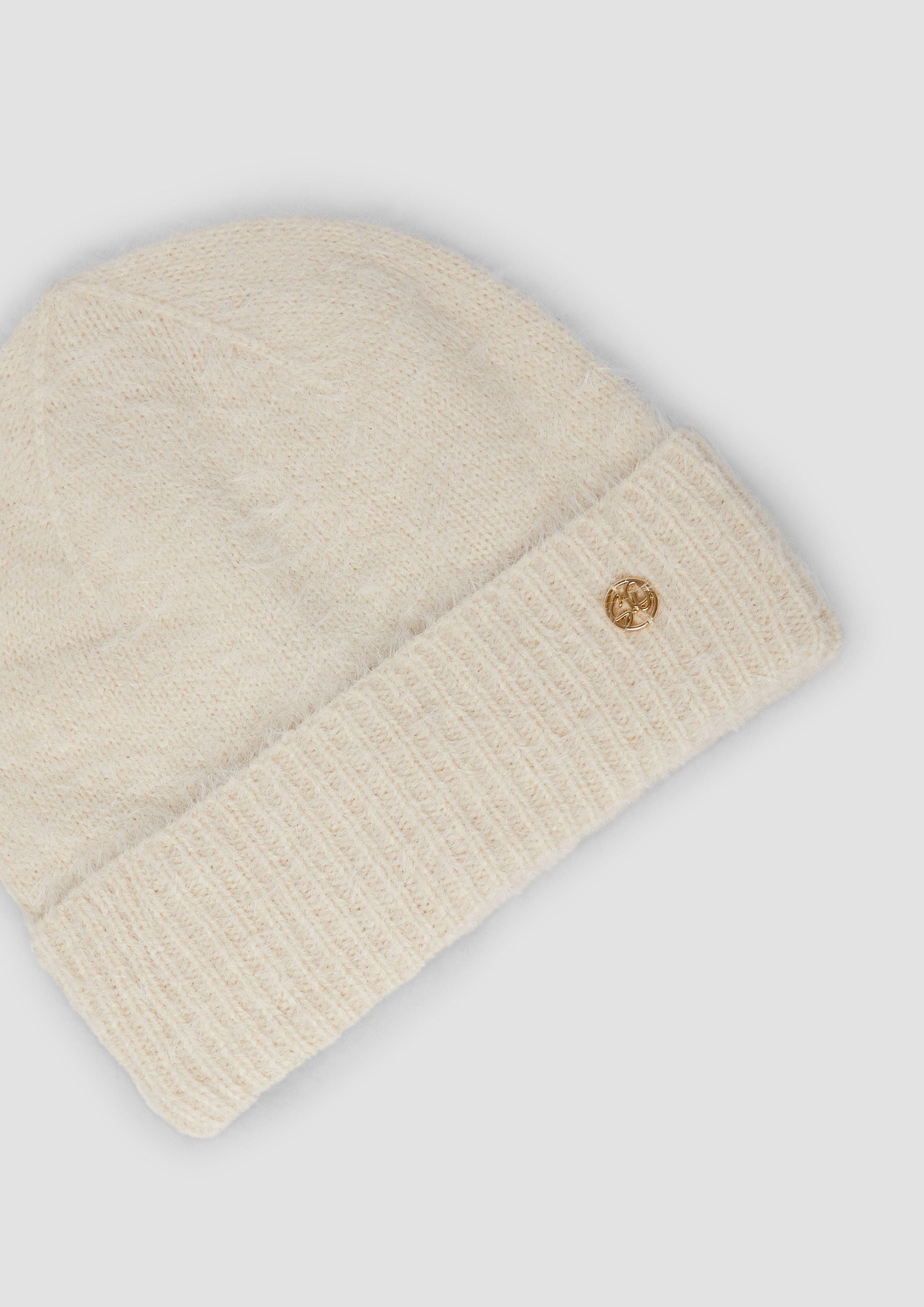 s.Oliver BLACK LABEL Strickmütze Flauschige Mütze günstig online kaufen