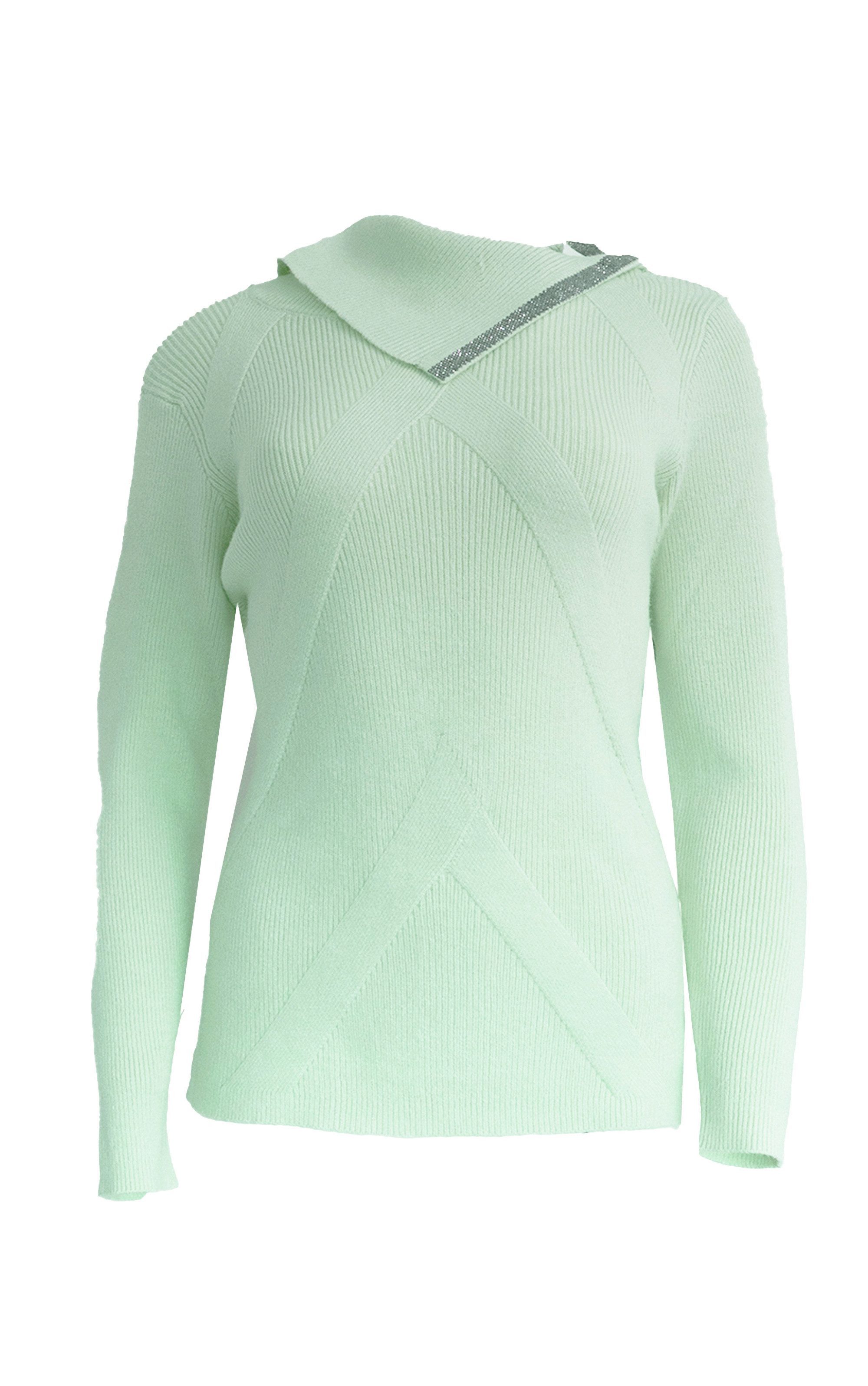 Strickpullover mit asymmetrischen Kragen und Strass