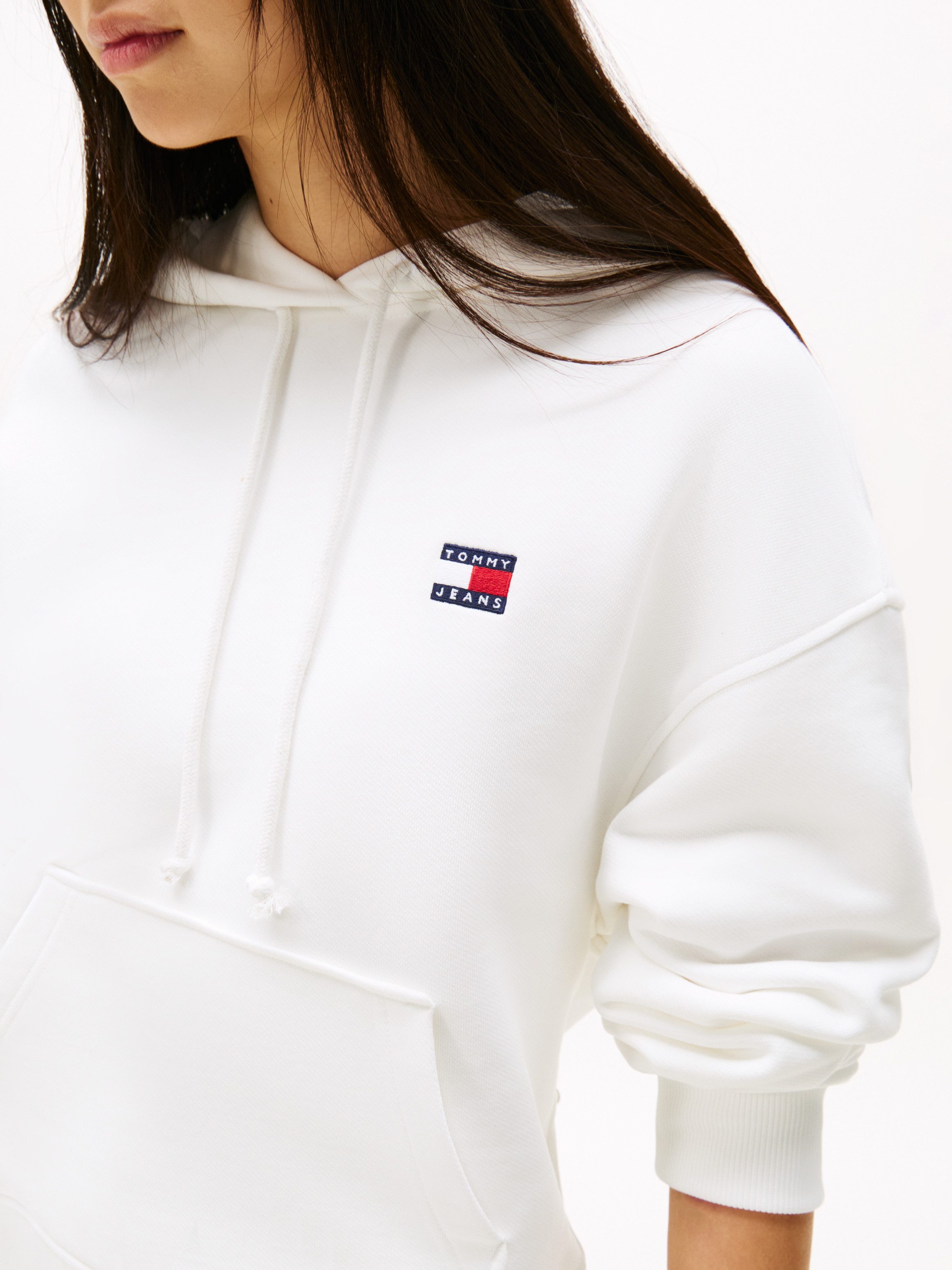 Tommy Jeans Hoodie TJW BXY BADGE HOODIE EXT mit Logo-Badge