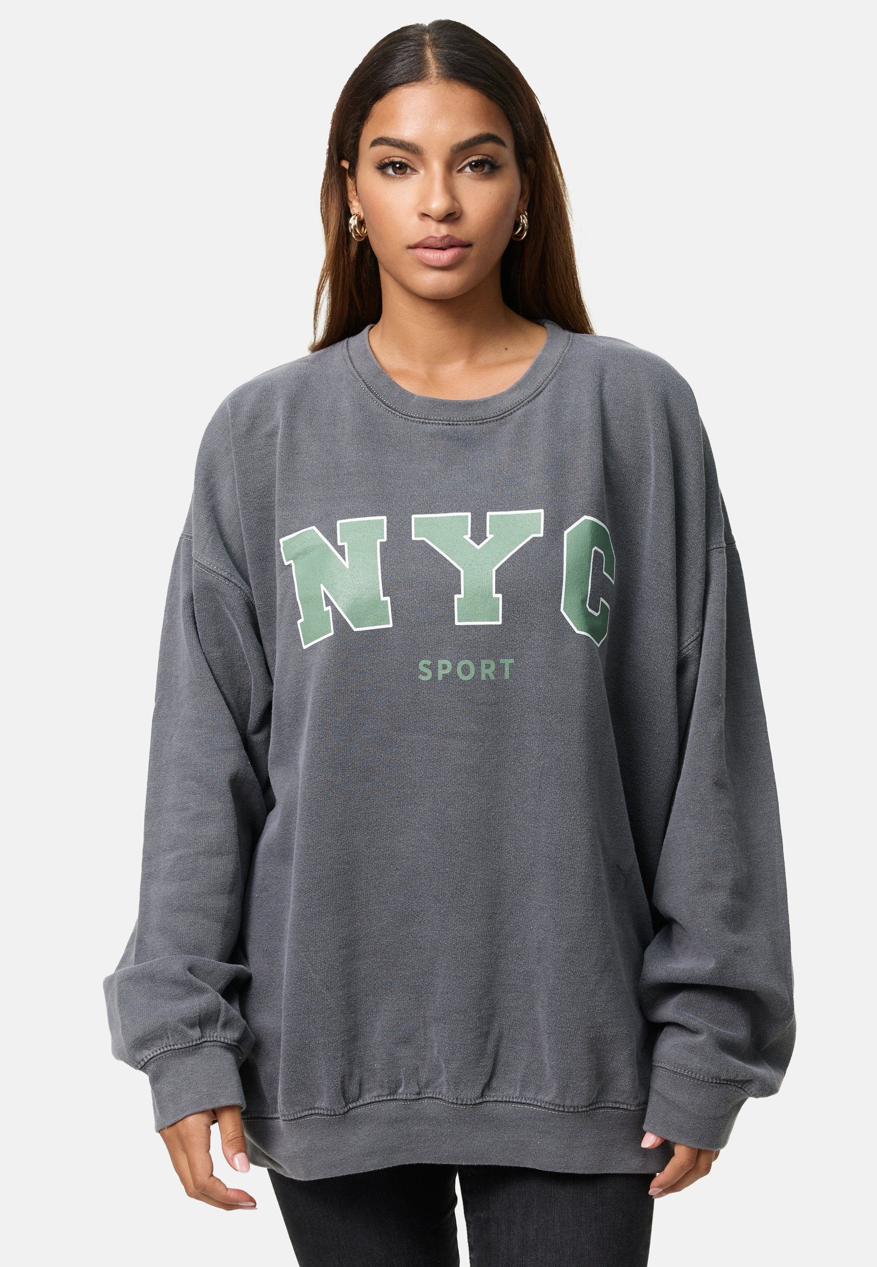 Worldclassca Longsweatshirt Worldclassca Oversized Sweatshirt NYC Sport Langarmshirt Pullover