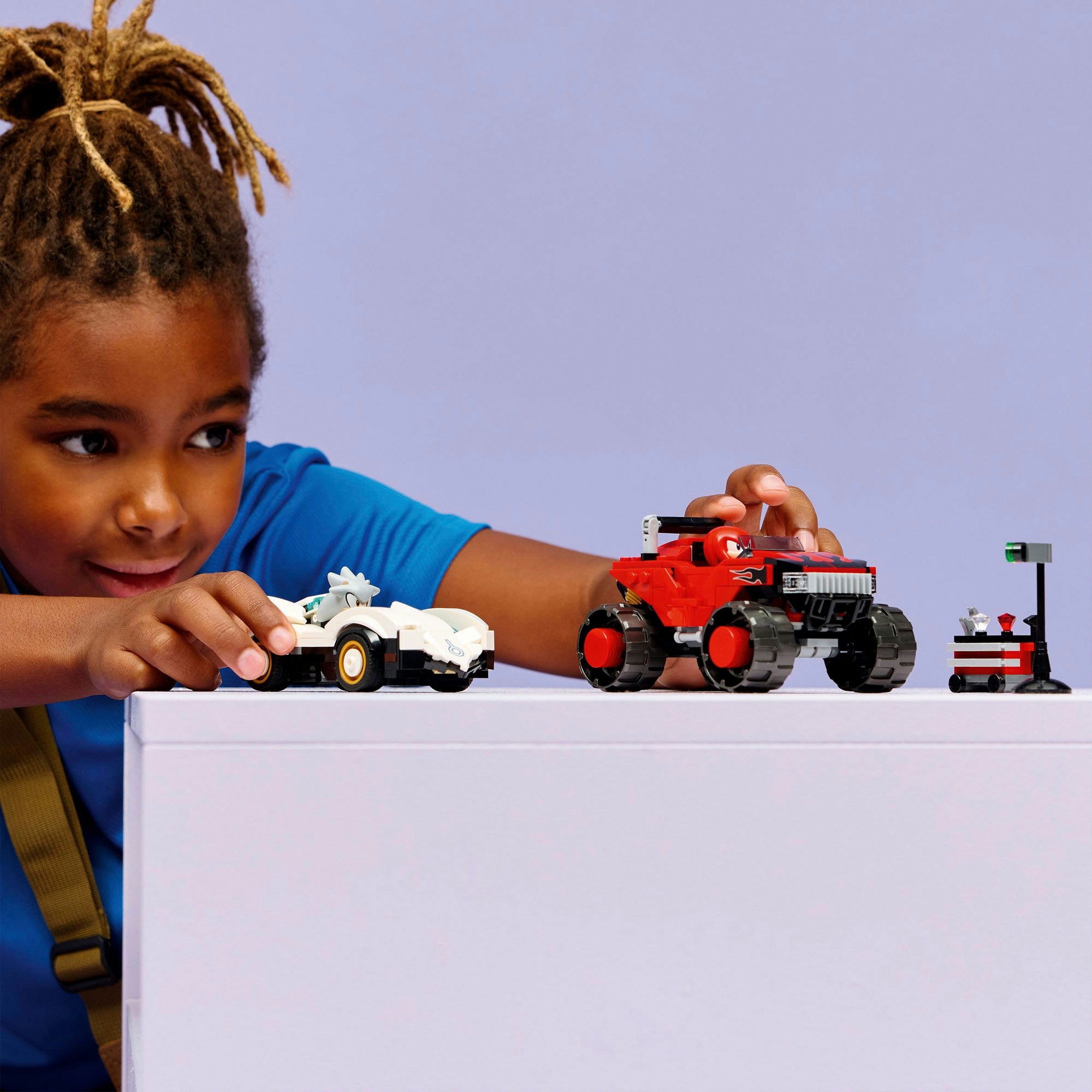 LEGO® Silvers Auto vs. Knuckles' Monstertruck (77118), LEGO Sonic Konstruktionsspielsteine, (378 St) – Bild 2 von 5