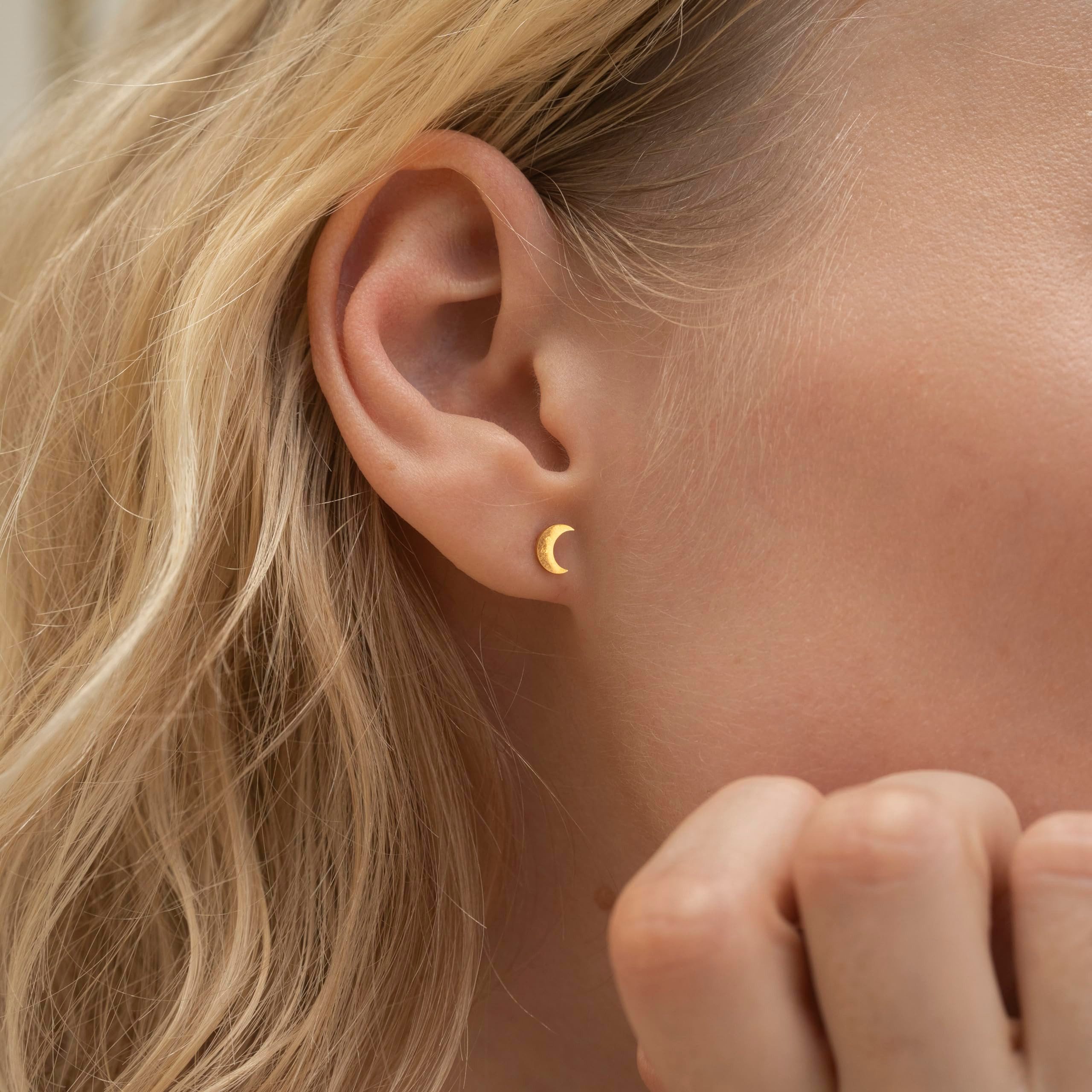 Made by Nami Paar Ohrstecker Edelstahl Stern/Mond-Ohrringe Gold, Wasserfester Schmuck Geschenk für Sie