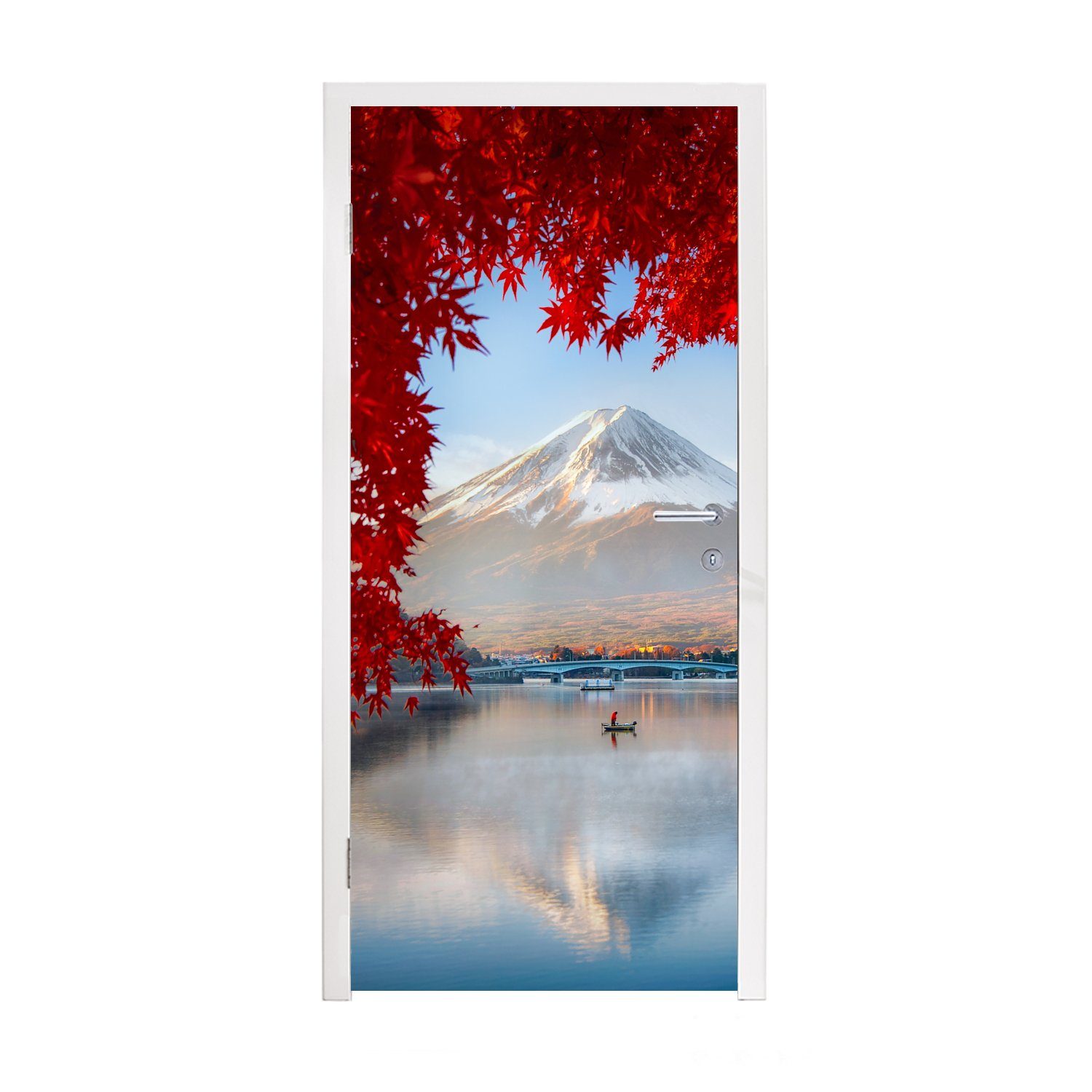 Ahornbaums Türtapete auf einer Fototapete roten MuchoWow Bergkette, Tür, Blätter 75x205 Matt, eines St), auf Blick Türaufkleber, bedruckt, (1 die cm für