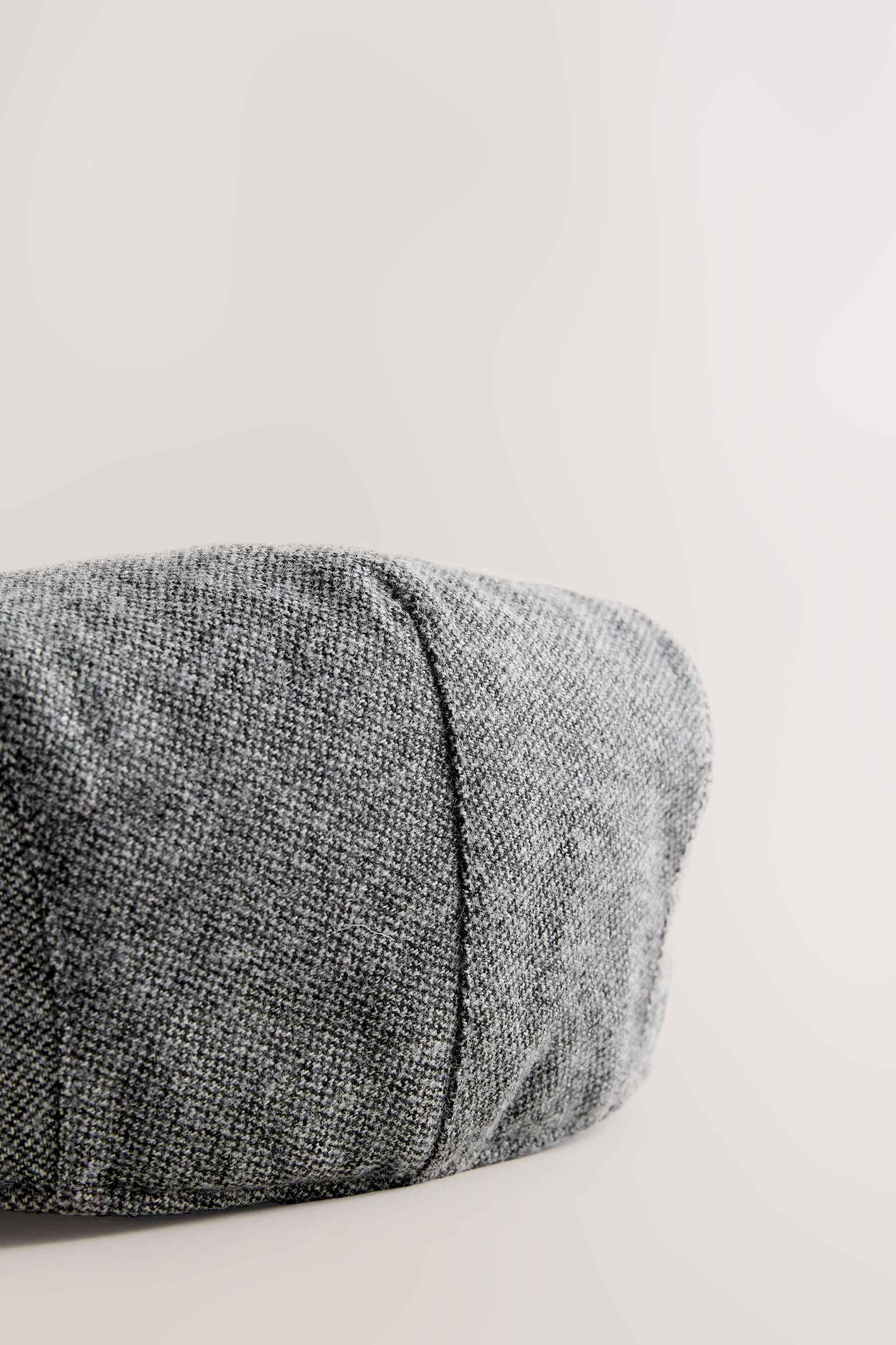 Next Schiebermütze Flaches Cap mit Fischgrätenmuster (1-St) günstig online kaufen