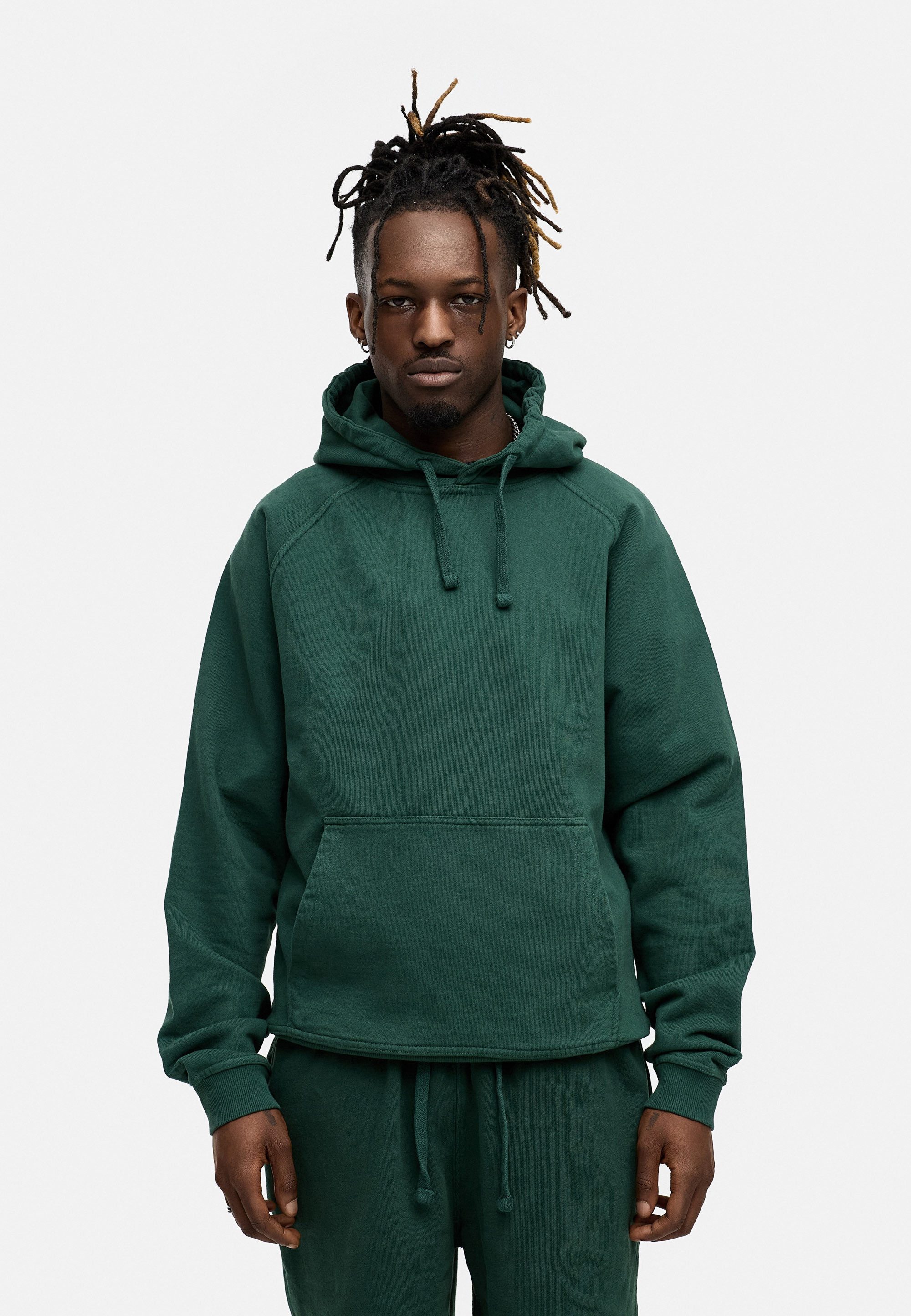 BEHYPE STUDIOS Hoodie IM OVERSIZE FIT Herren Kapuzenpullover lockeres Kapuzen-Sweatshirt Sweater