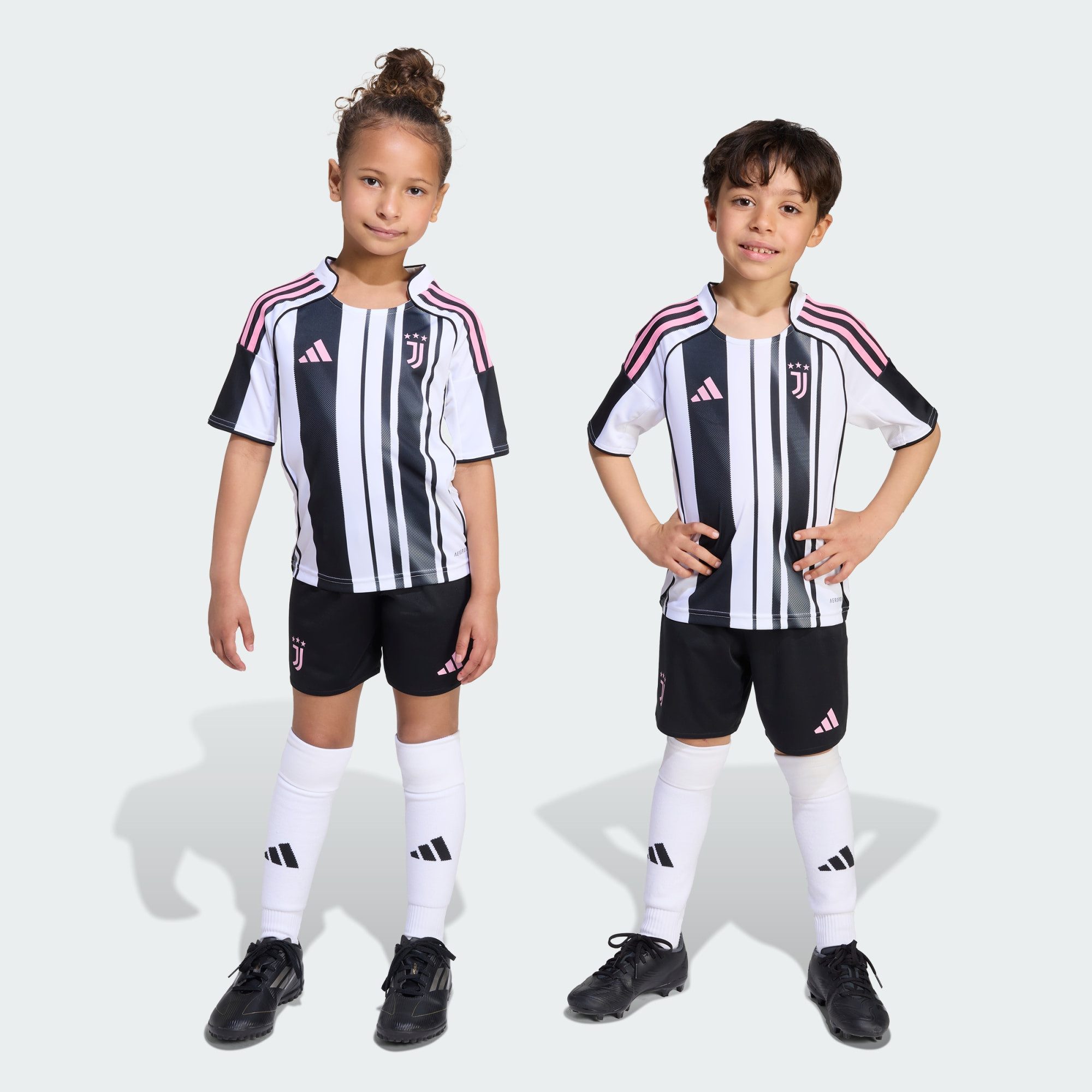 adidas Performance Schwitzanzug JUVENTUS TURIN 25/26 KIDS MINI-HEIMAUSRÜSTUNG (1-tlg)