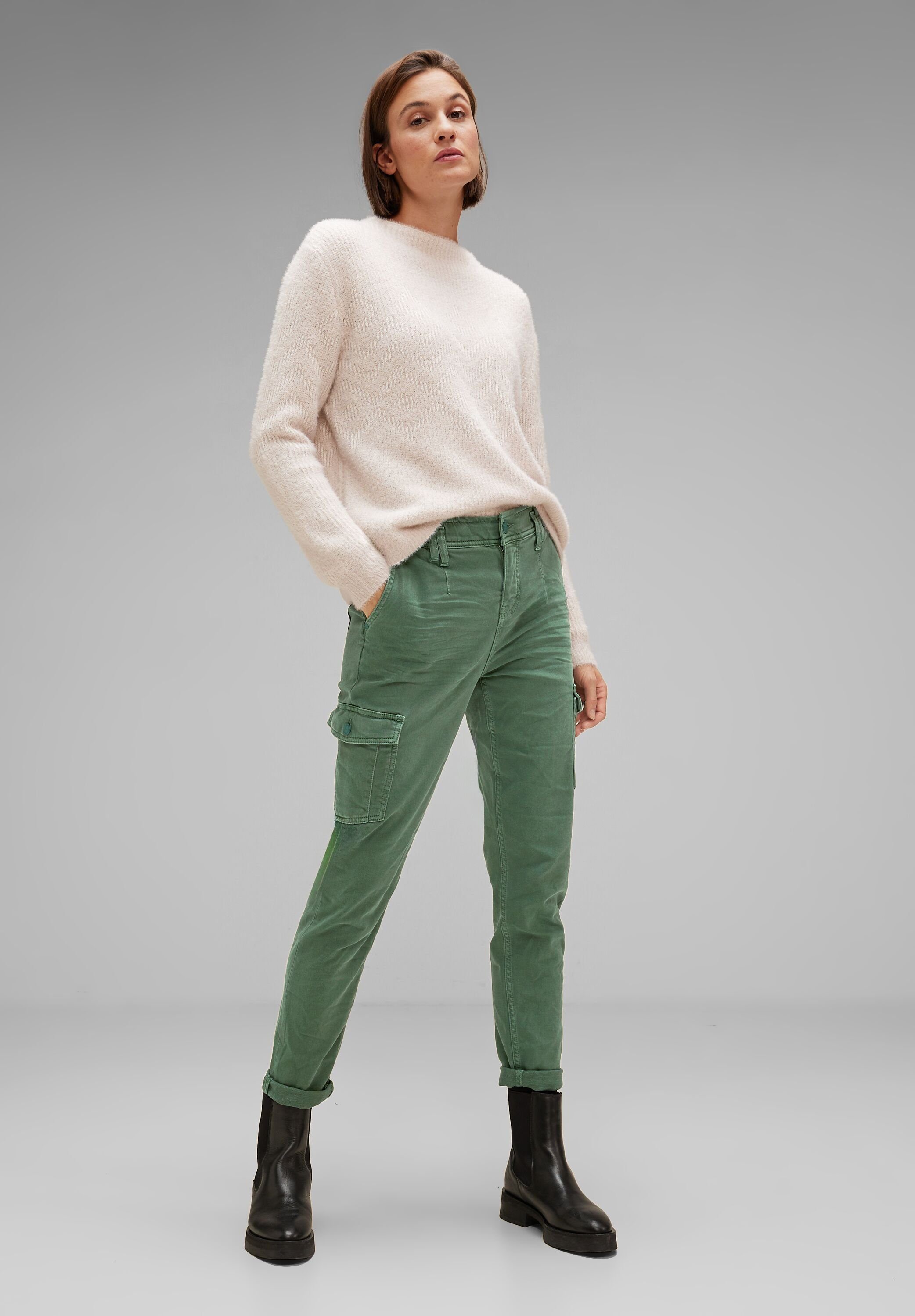 Loose-fit-Jeans overdyed green im STREET ONE novel Cargo-Style