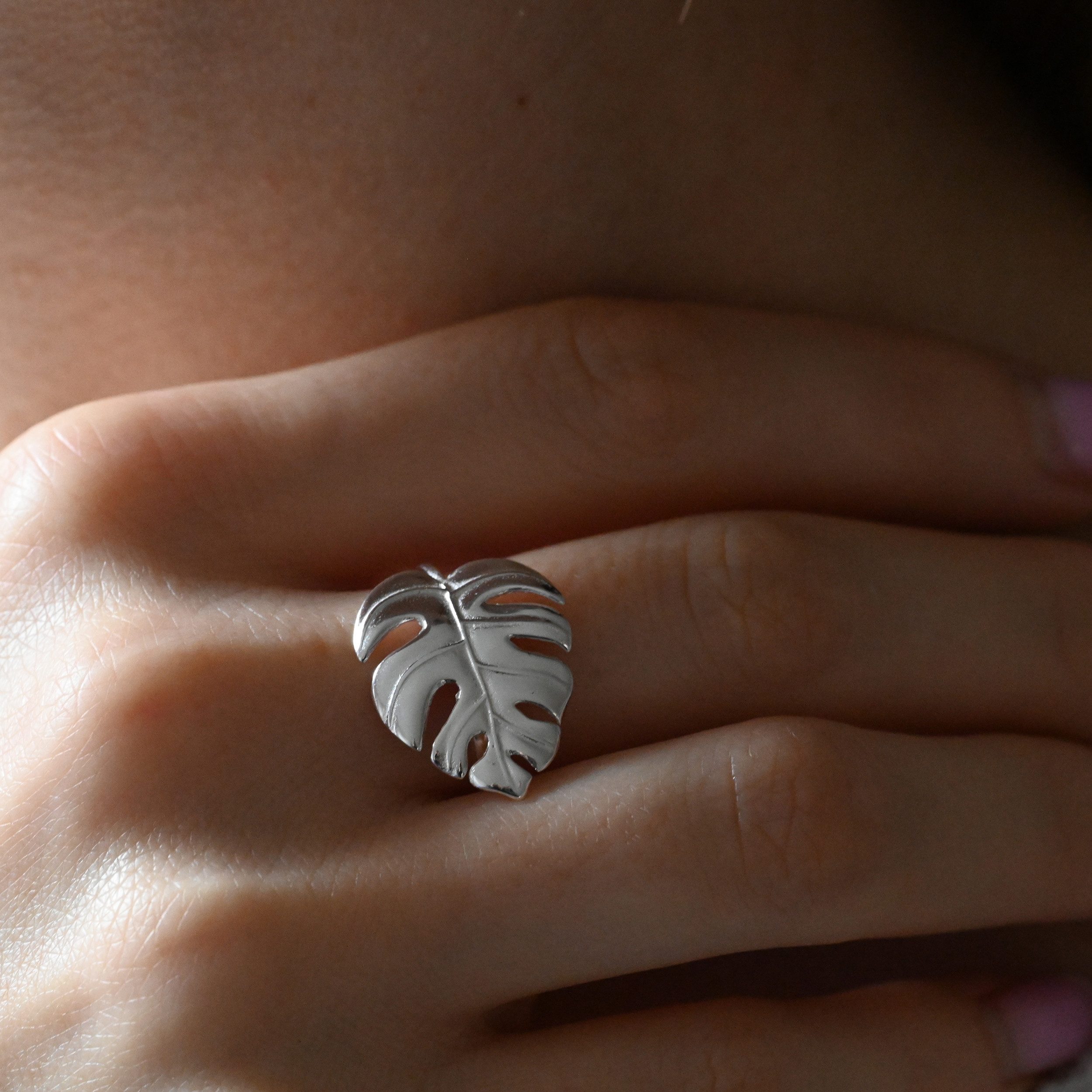 Runde Perlé Silberring Monstera Blatt verstellbarer Ring, handgefertigter R günstig online kaufen