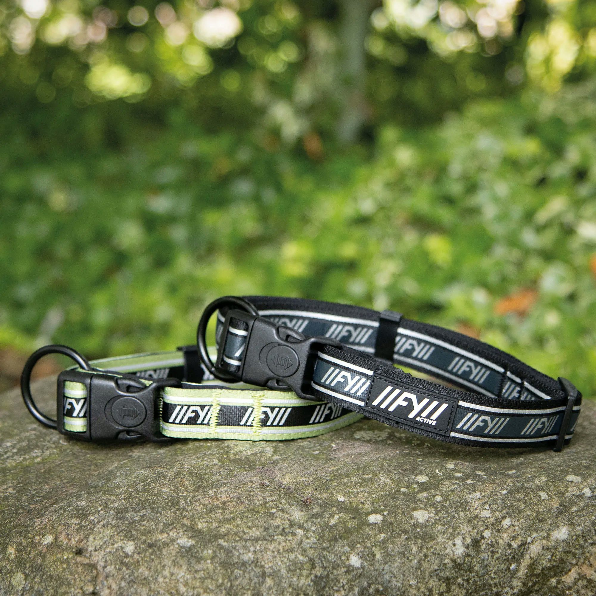 FuzzYard LIFE Hunde-Halsband Hundehalsband - mit Sicherheitssteckverschluss, Nylon und Neopren, in versch. Größen
