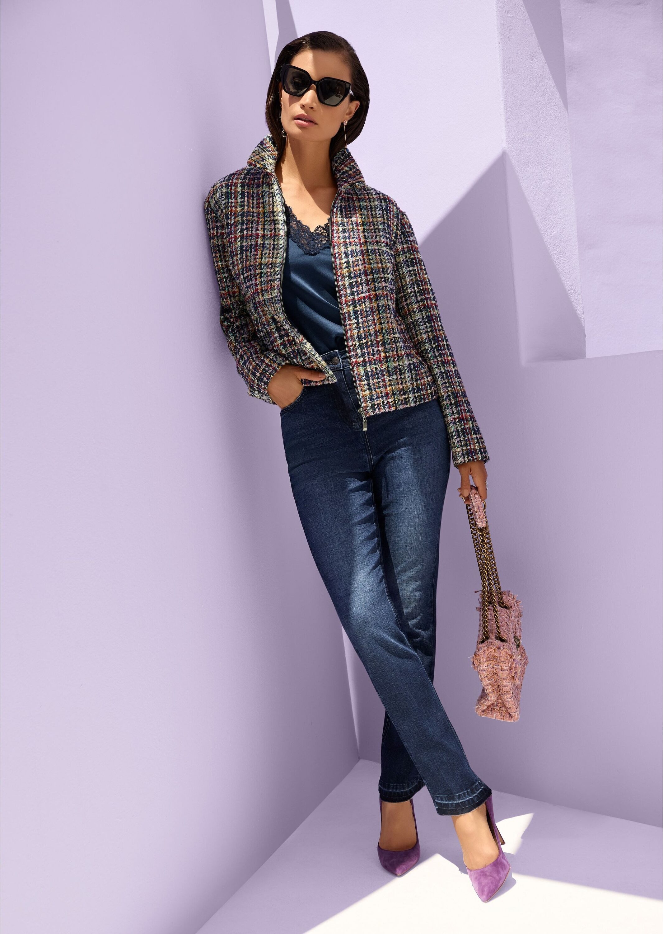 MADELEINE Kurzblazer Moderner Kurzblazer mit Zipper Blazer mit Klappkragen und langen Ärmeln