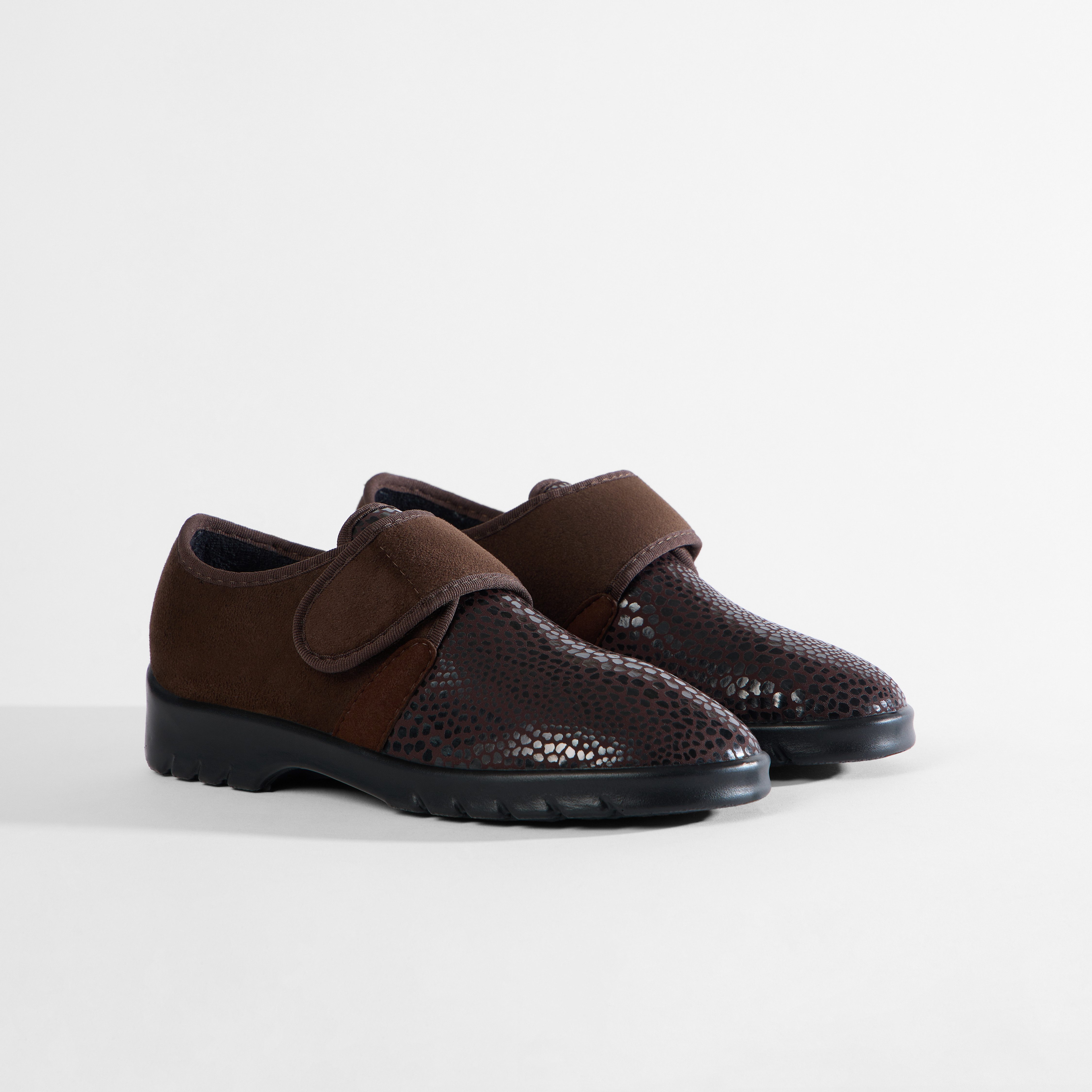 VAROMED Strasbourg Orthopädische Stretchschuhe Damen Klettschuh