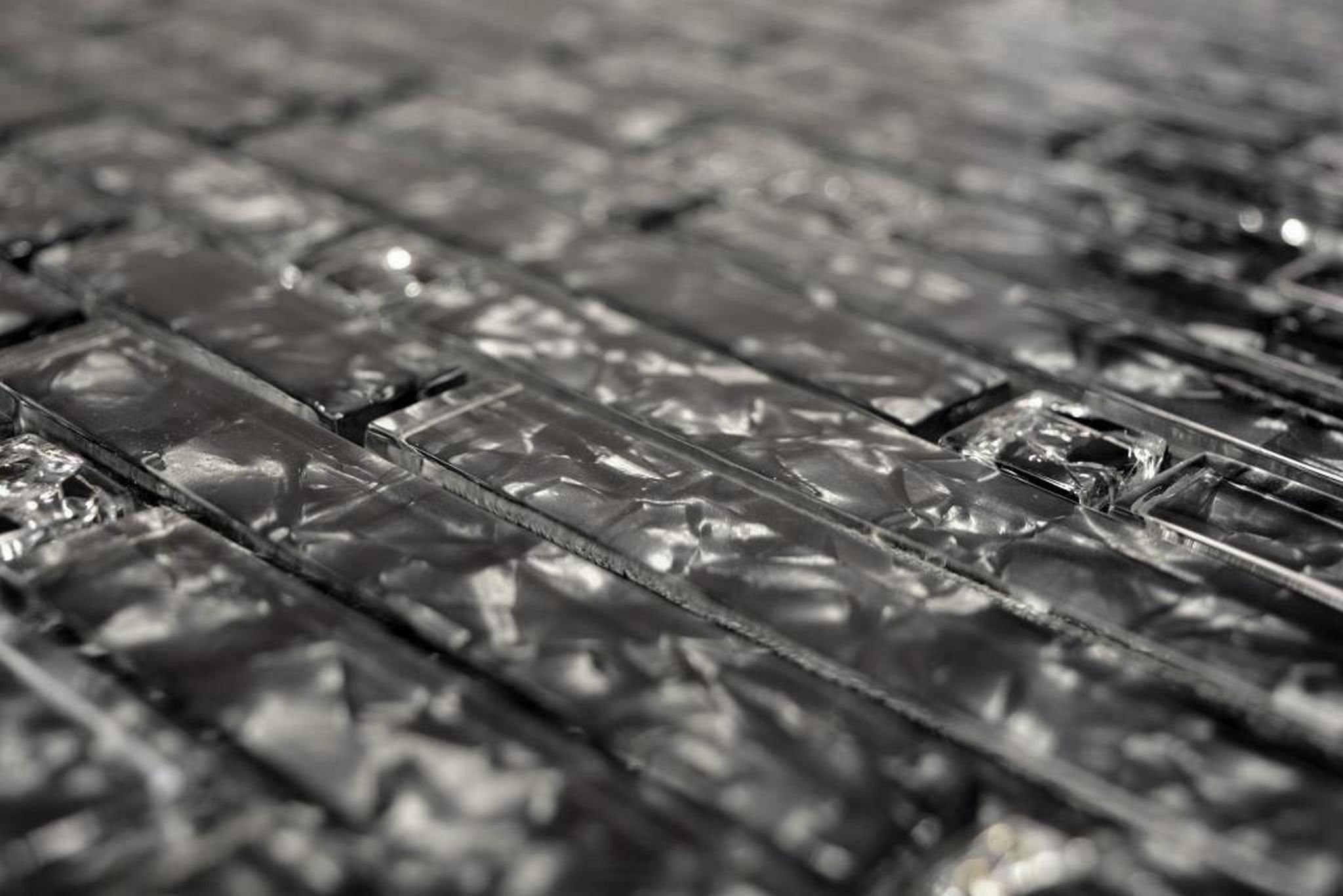 schwarz Mosaikfliesen anthrazit Stäbchen Mosani Glasmosaik Mosaikfliesen grau