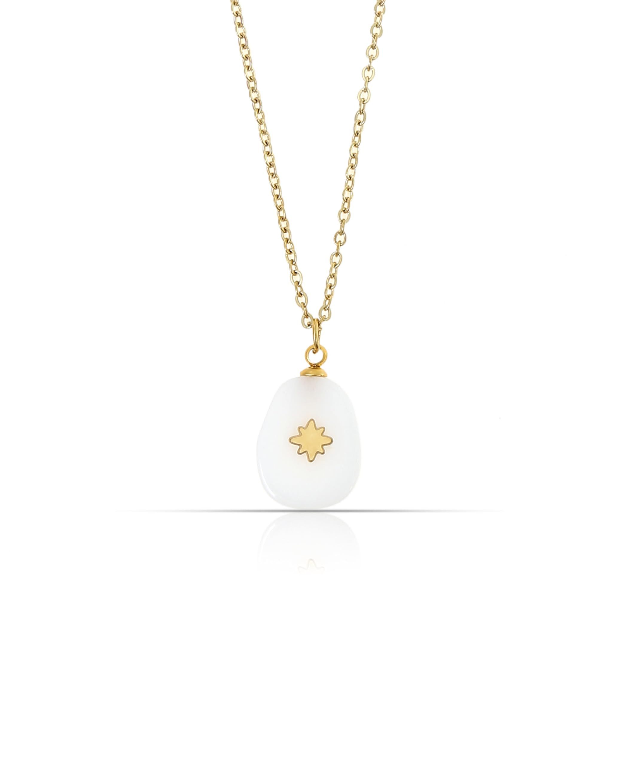 Made by Nami Kette mit Anhänger Damen Gold mit Edelstein Anhänger Weiß / Grau mit Stern aus Edelstahl, Geschenk für Sie