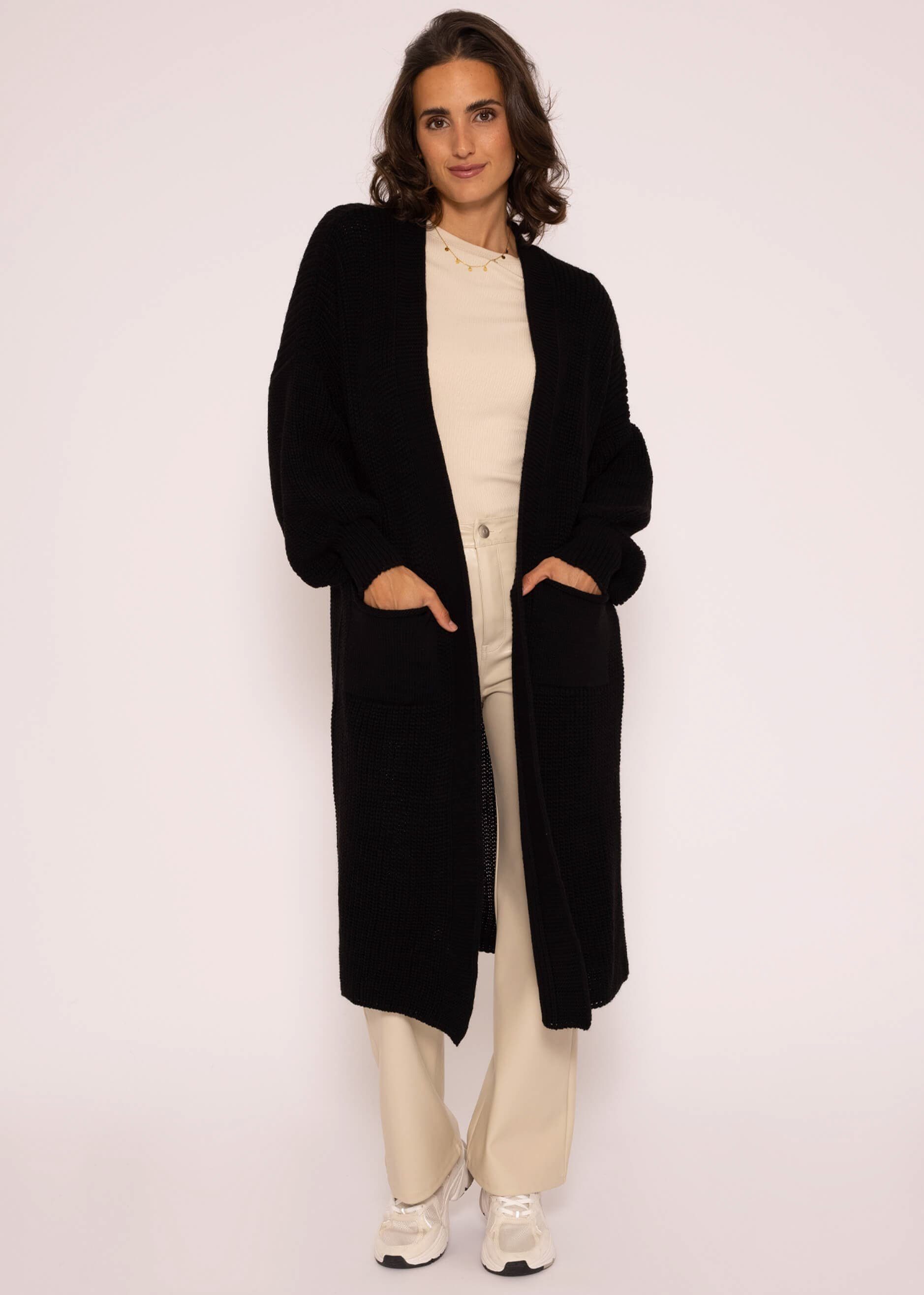 SASSYCLASSY Longstrickjacke Oversize Strickjacke Damen lang Elegant Winter Lässiger Maxi Cardigan aus weichem Grobstrick mit Ballonärmeln