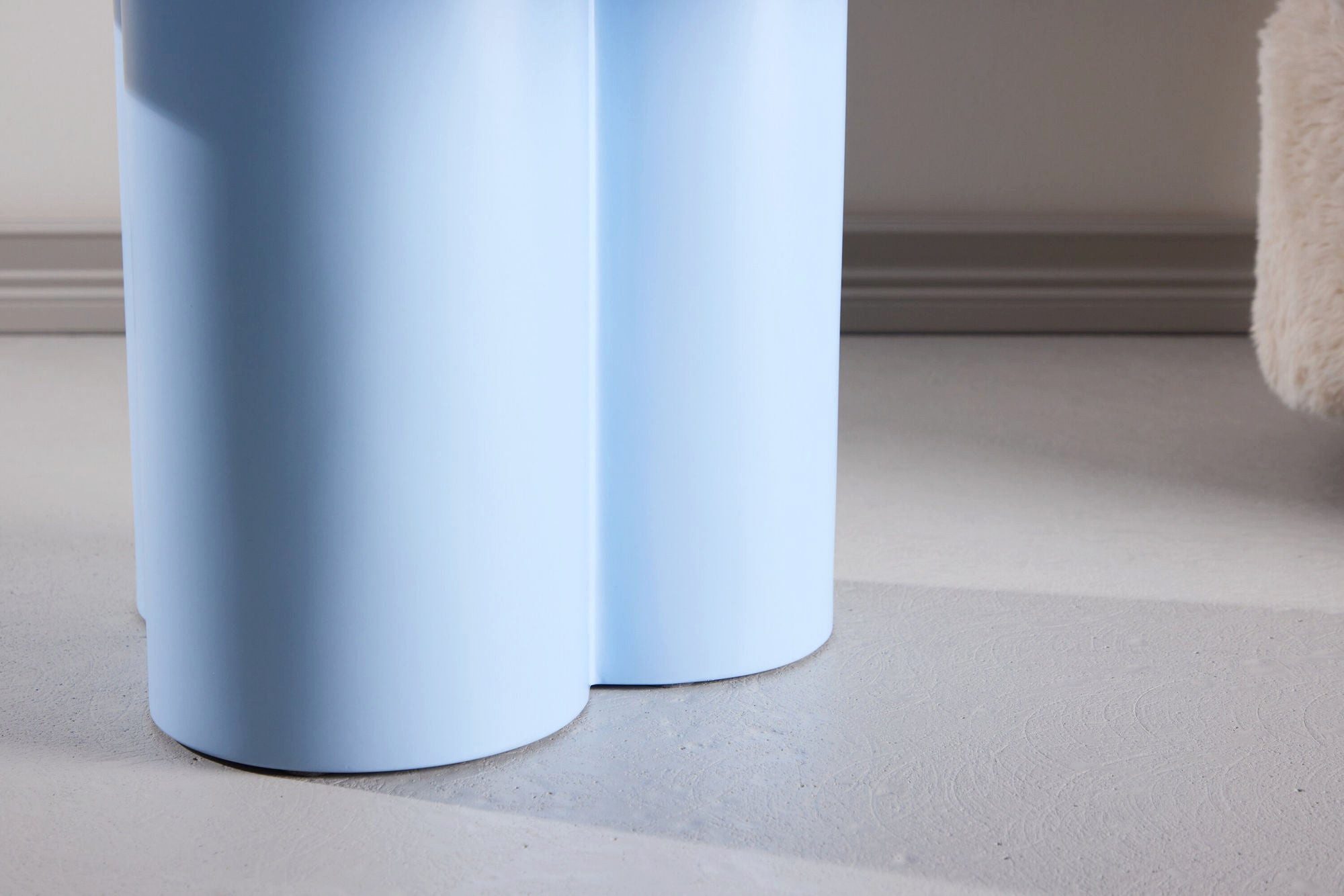 Venture Home Couchtisch