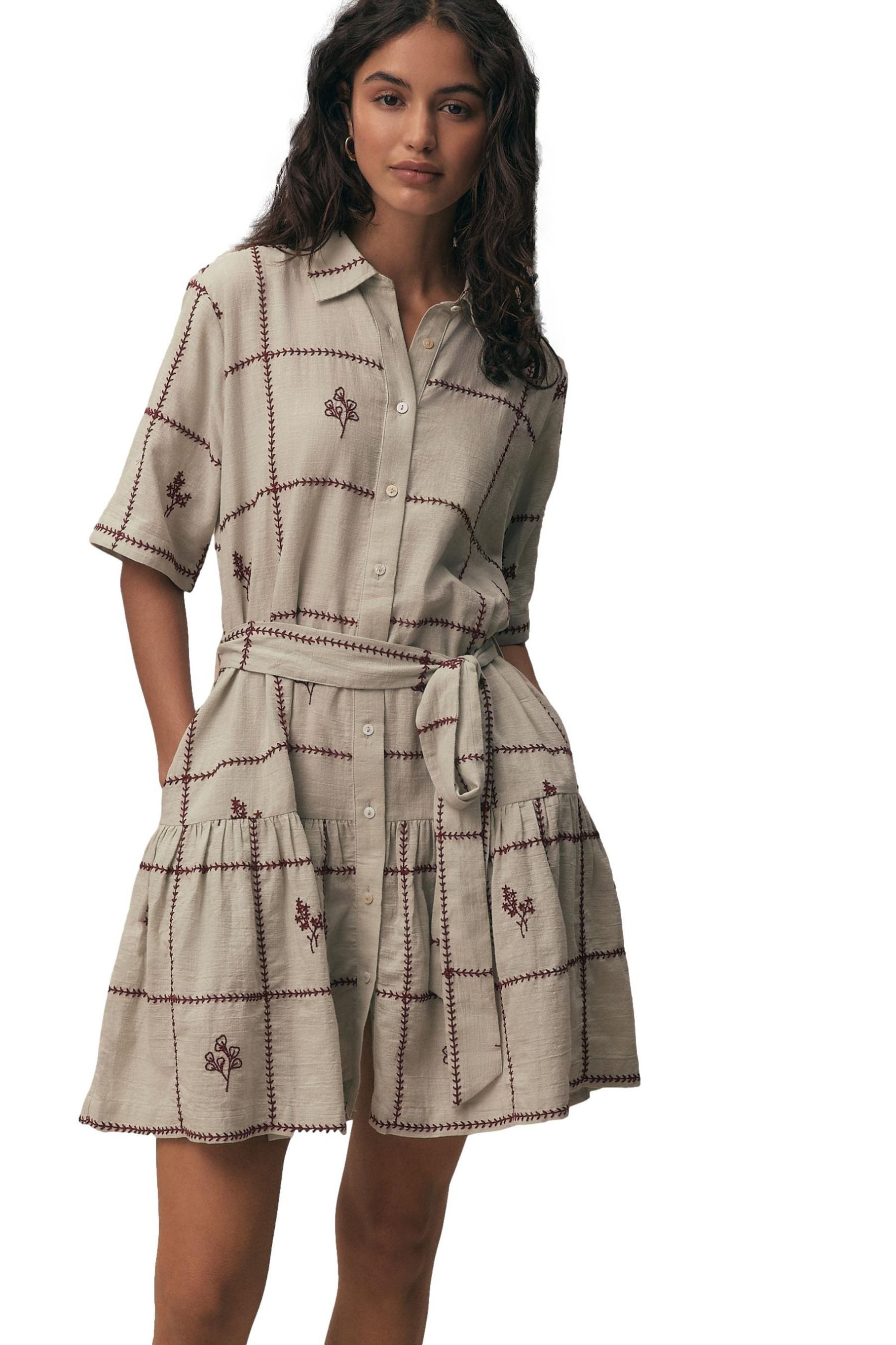 Next Minikleid Kurzärmeliges Mini-Hemdblusenkleid mit Bindegürtel (1-tlg) günstig online kaufen