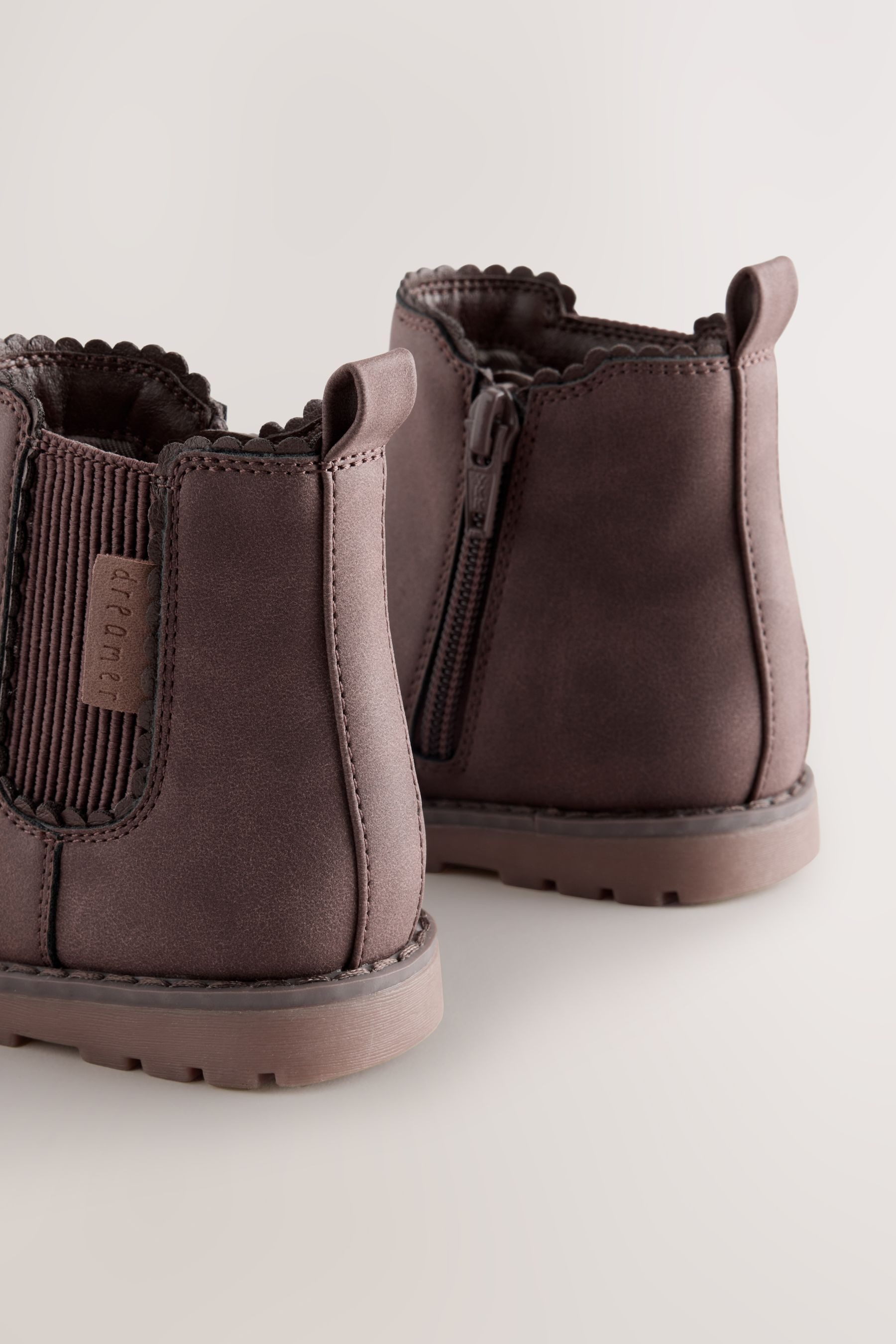 Next Ankle Boots in Chelsea-Optik Stiefelette (1-tlg)