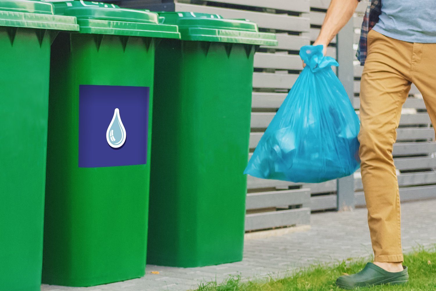 Sticker, hellblauen Mülleimer-aufkleber, MuchoWow Container, Wassertropfens Mülltonne, Wandsticker St), eines Illustration Eine (1 Abfalbehälter