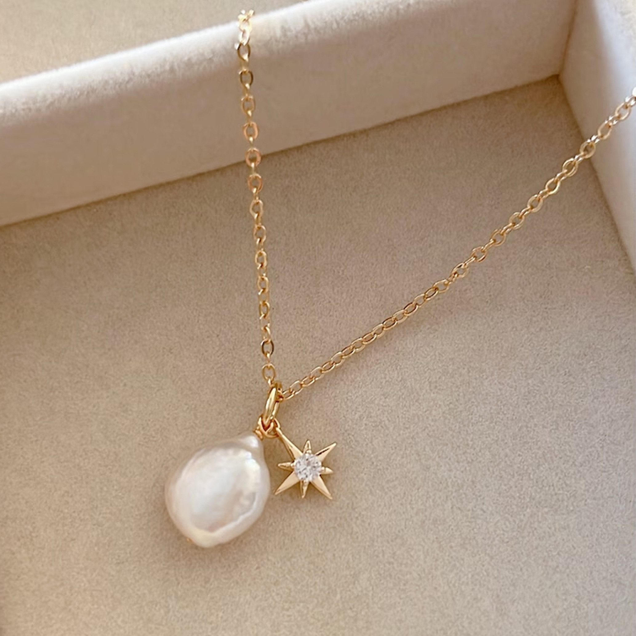 GOLDEN Kette mit Anhänger Zierliche Süßwasser günstig online kaufen