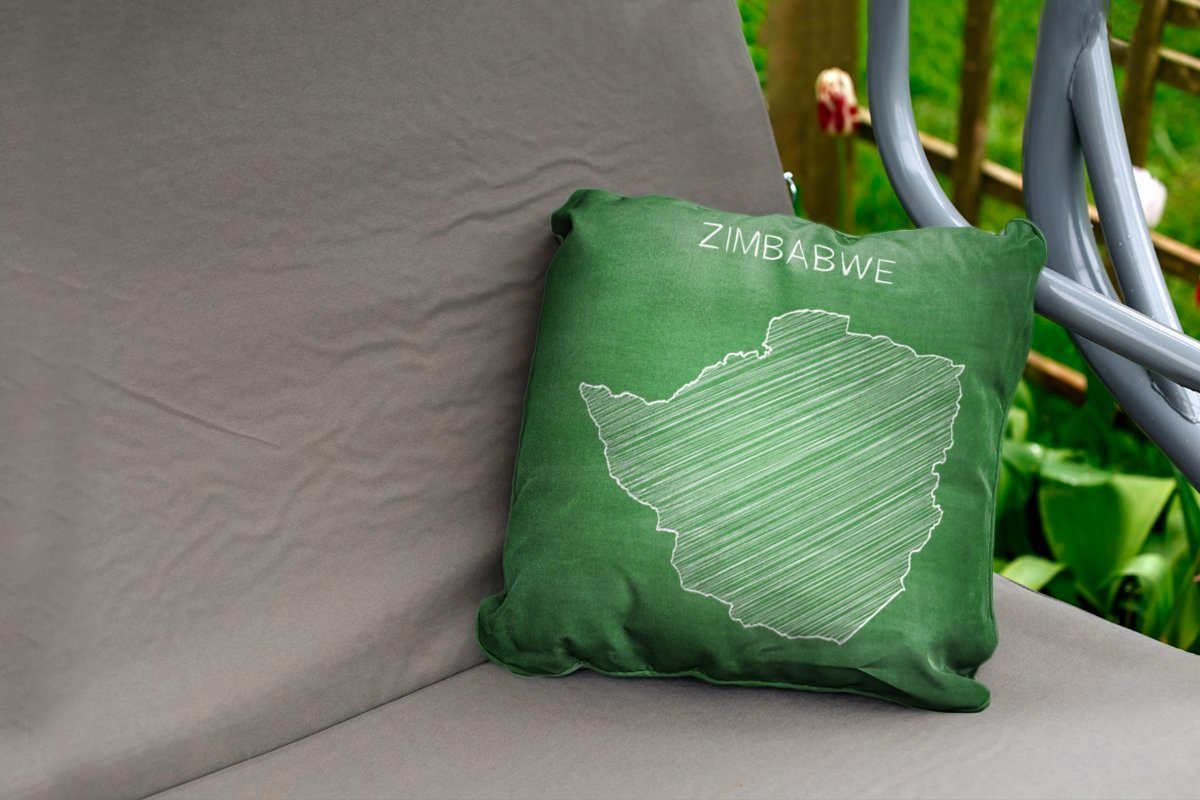 MuchoWow Dekokissen Eine Illustration von Kissenhülle, Dekokissen, grünen auf einer Outdoor Kissenbezüge, Kreidetafel, Simbabwe Dekokissenbezug