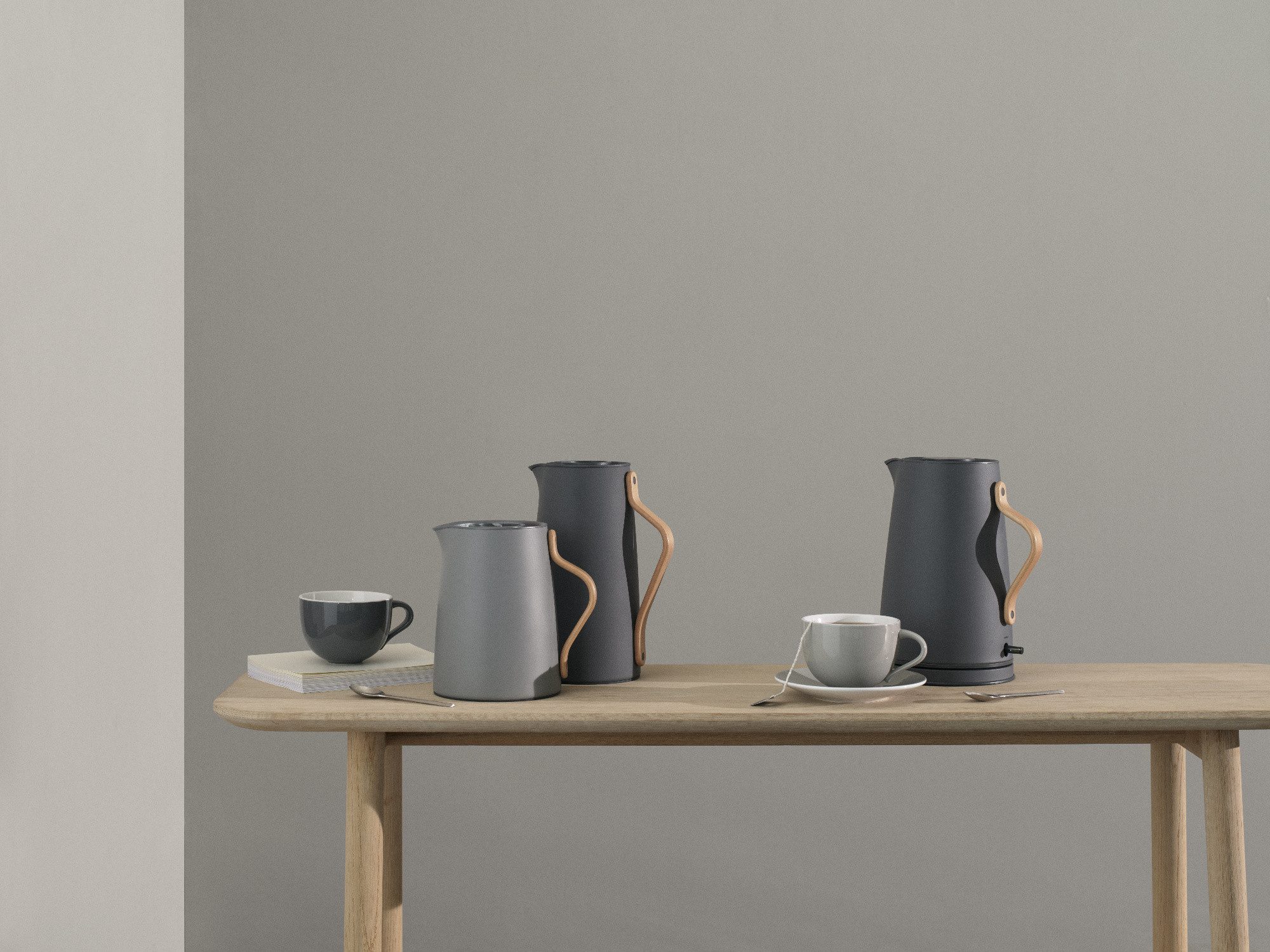Stelton Isolierkanne Stelton Emma Isolierkanne Kaffee 1200 ml, 1.2 l