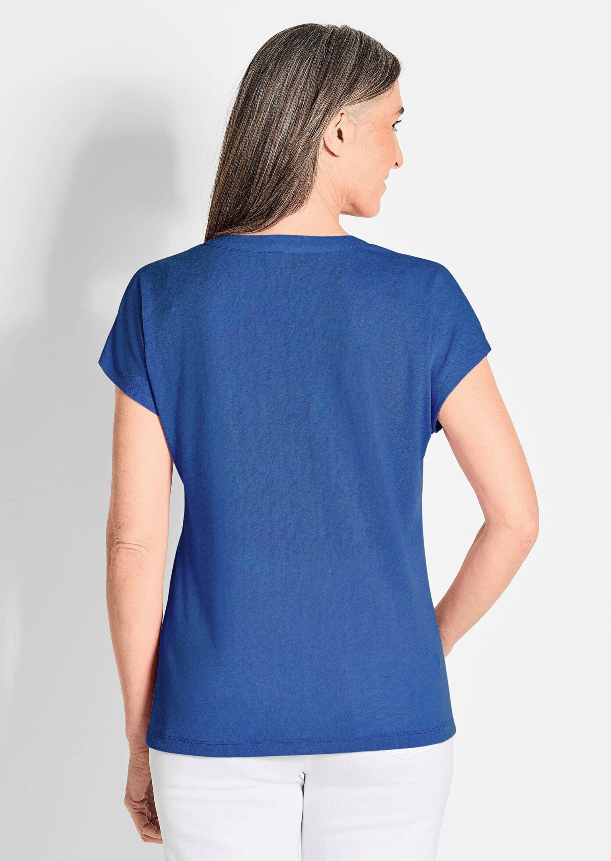 GOLDNER T-Shirt Luftiges Basicshirt mit V-Ausschnitt Strukturierter Jersey, V-Ausschnitt, Basic-Länge, Kurzarm