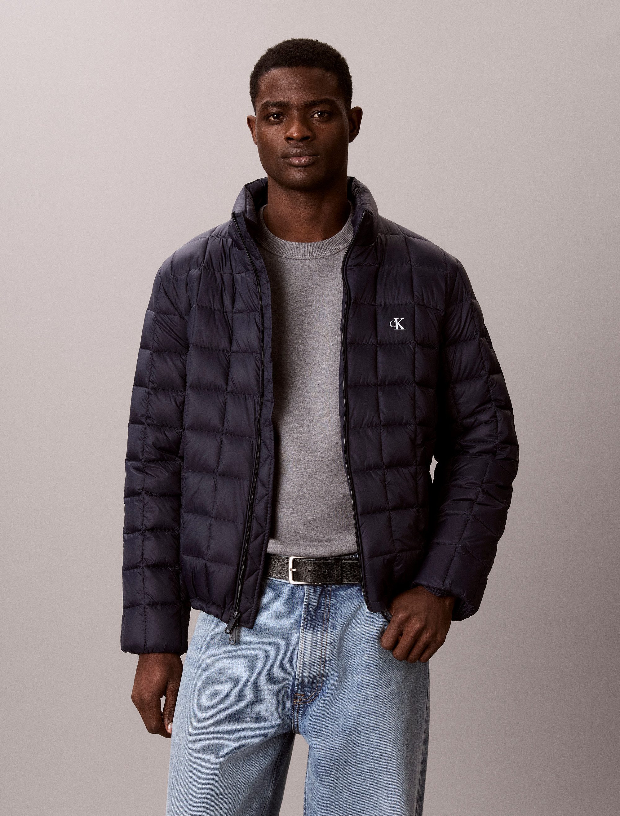 Calvin Klein Jeans Steppjacke Stehkragen, 2-Wege-Zipper, modische Steppung