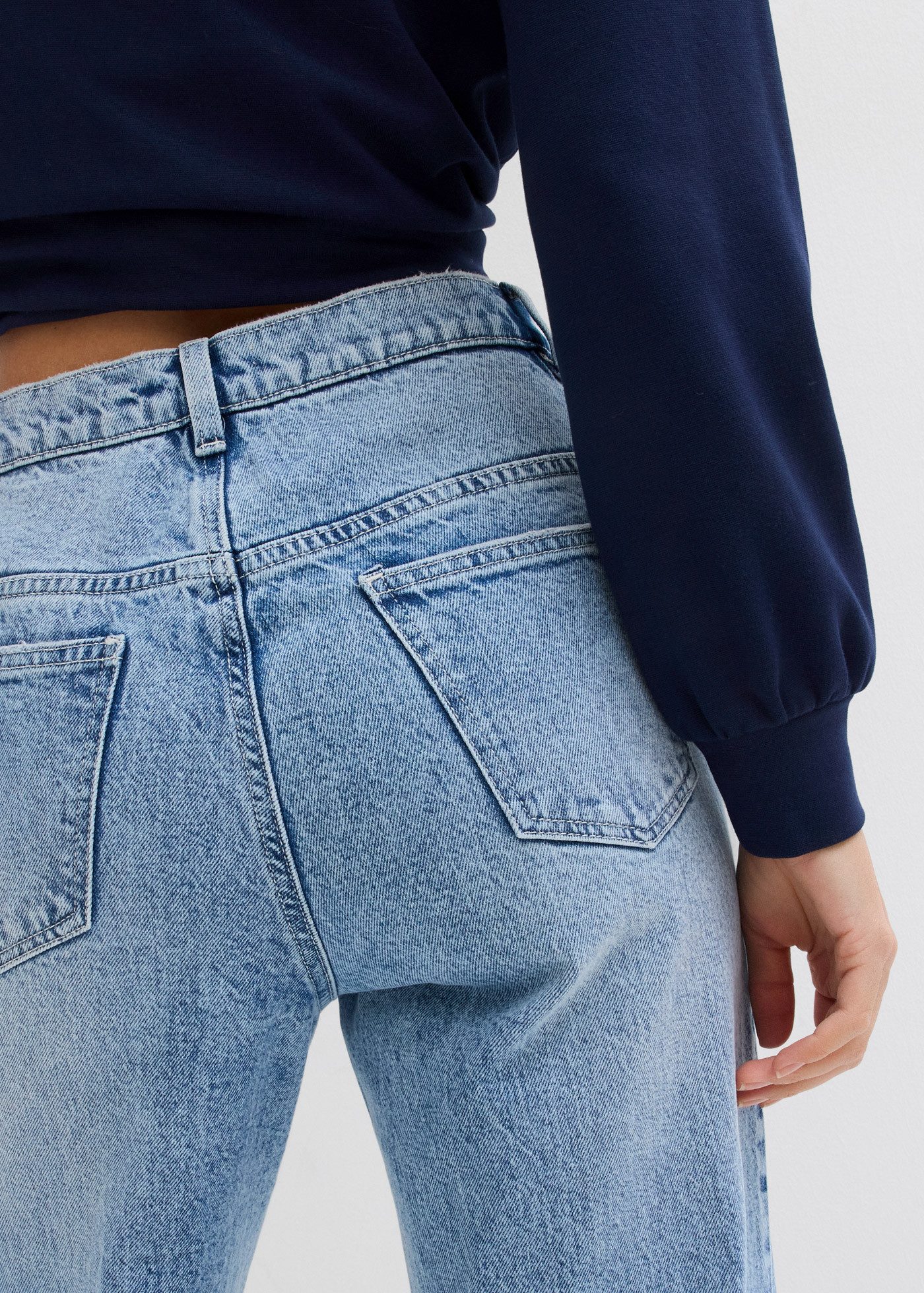 bonprix Weite Jeans (1-tlg) Loose Fit, High Waist, mit Elasthan, aus leichter Baumwolle