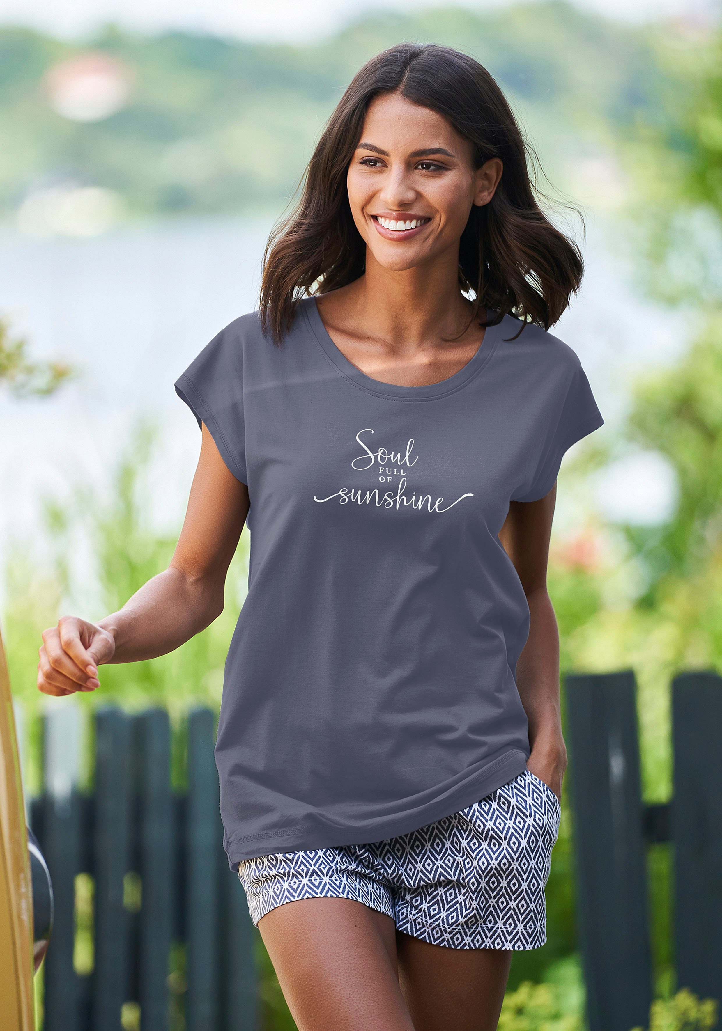 Vivance Dreams by Lascana T-Shirt mit Sommer-Statementdruck – Bild 3 von 5