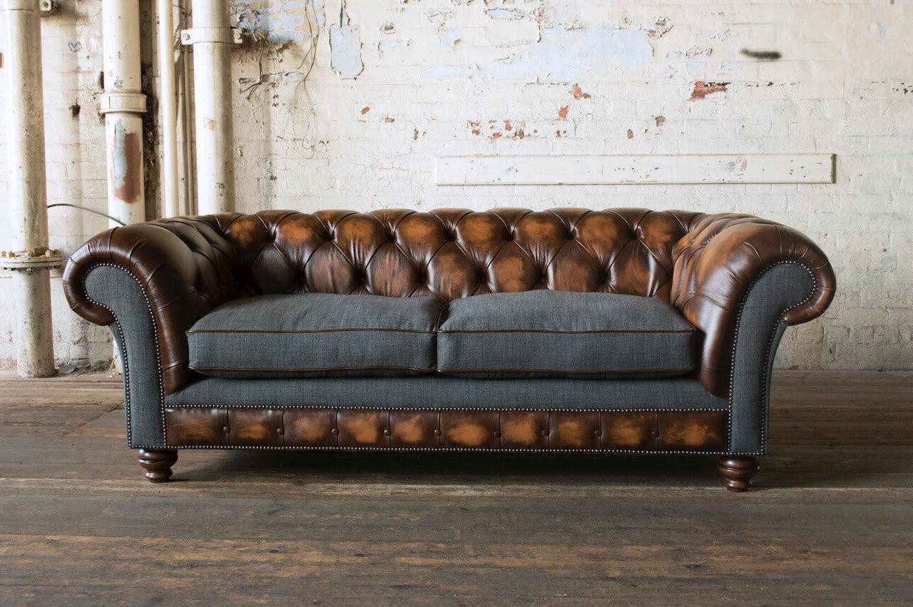 Sofa Braune Ledercouch Chesterfield mit klassischem Textil-Sitzpolster