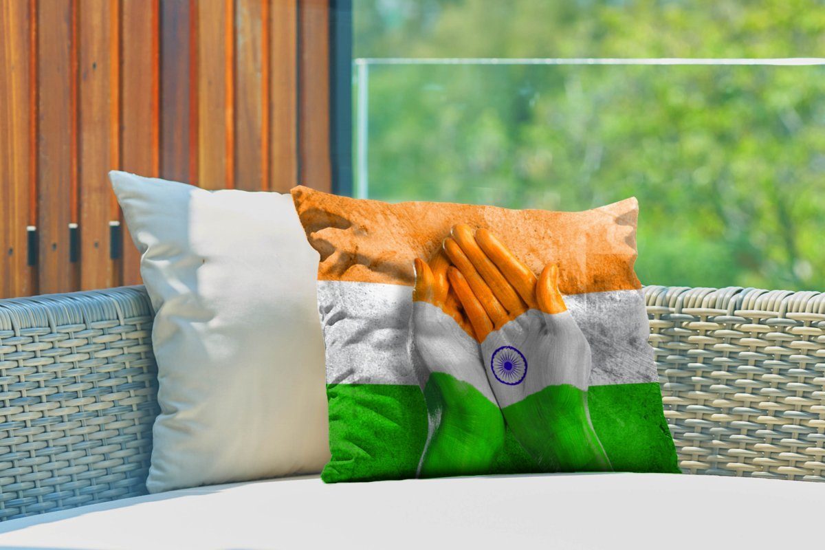 MuchoWow Dekokissen Zwei Outdoor-Dekorationskissen, die Flagge Kissenhülle Hände Dekokissenbezug, Indien, bilden von Polyester