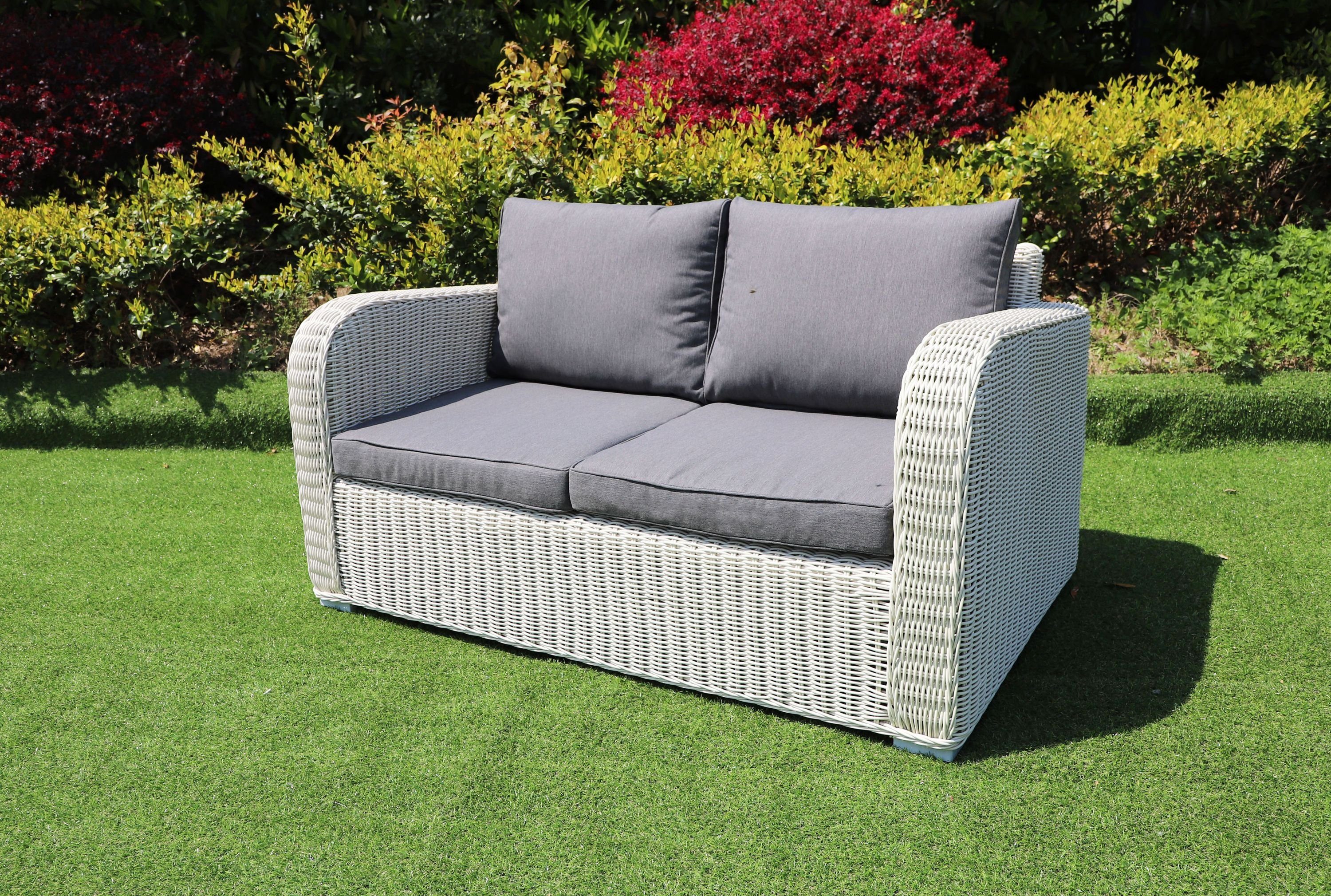 LebensWohnArt Loungesofa 2er Lounge Sofa VITA rundes Polyrattan  Eierschalenweiß